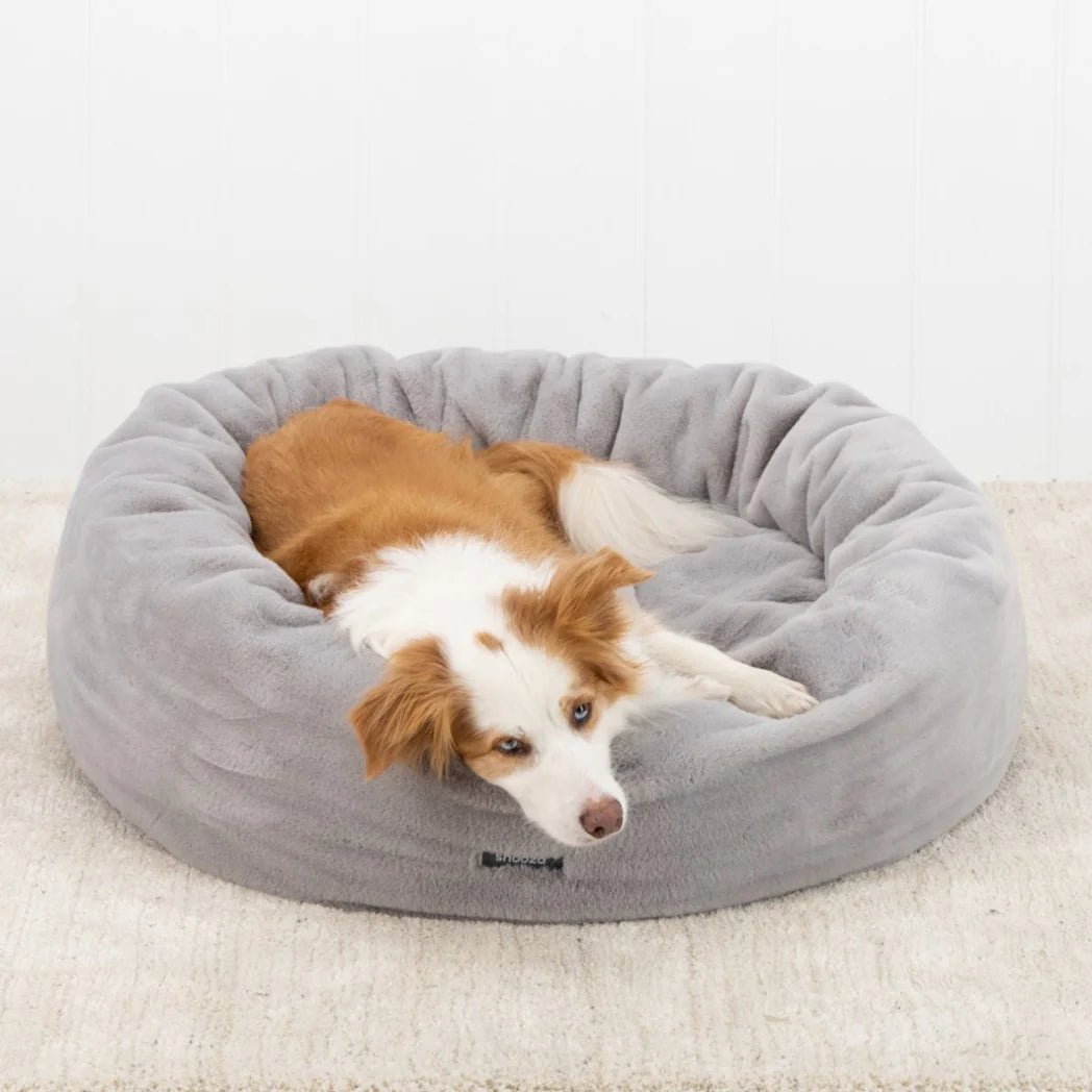 Luxury Plush Fur Dog Bed for Small Medium Large Dogs - Ultra Soft & Comfortable Pet Bed with Removable Cover - Perfect for Crate, Kennel, or Home Use