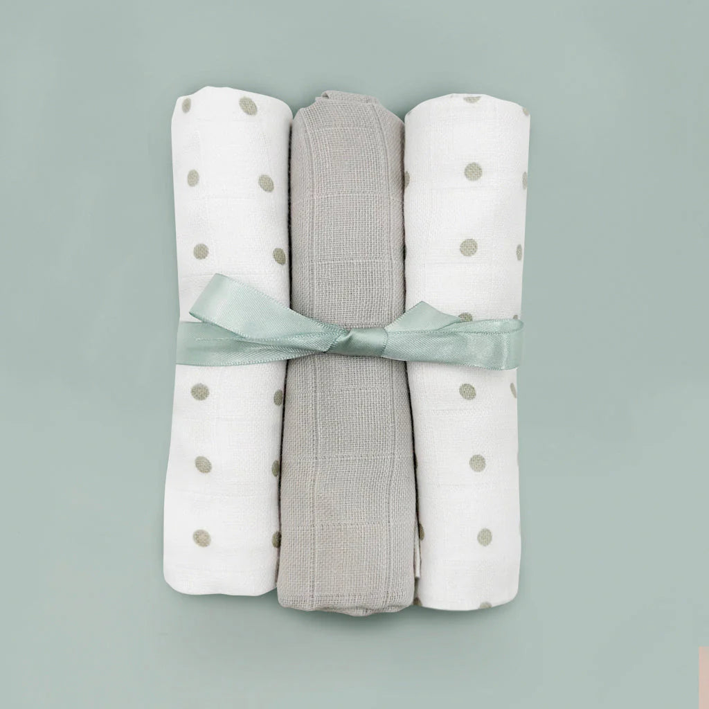 Moses Baby Basket - Natural Woven Bassinet for Newborns | Portable & Lightweight | Perfect for Nursery, Bedroom, or Travel | SKU: LBG1057