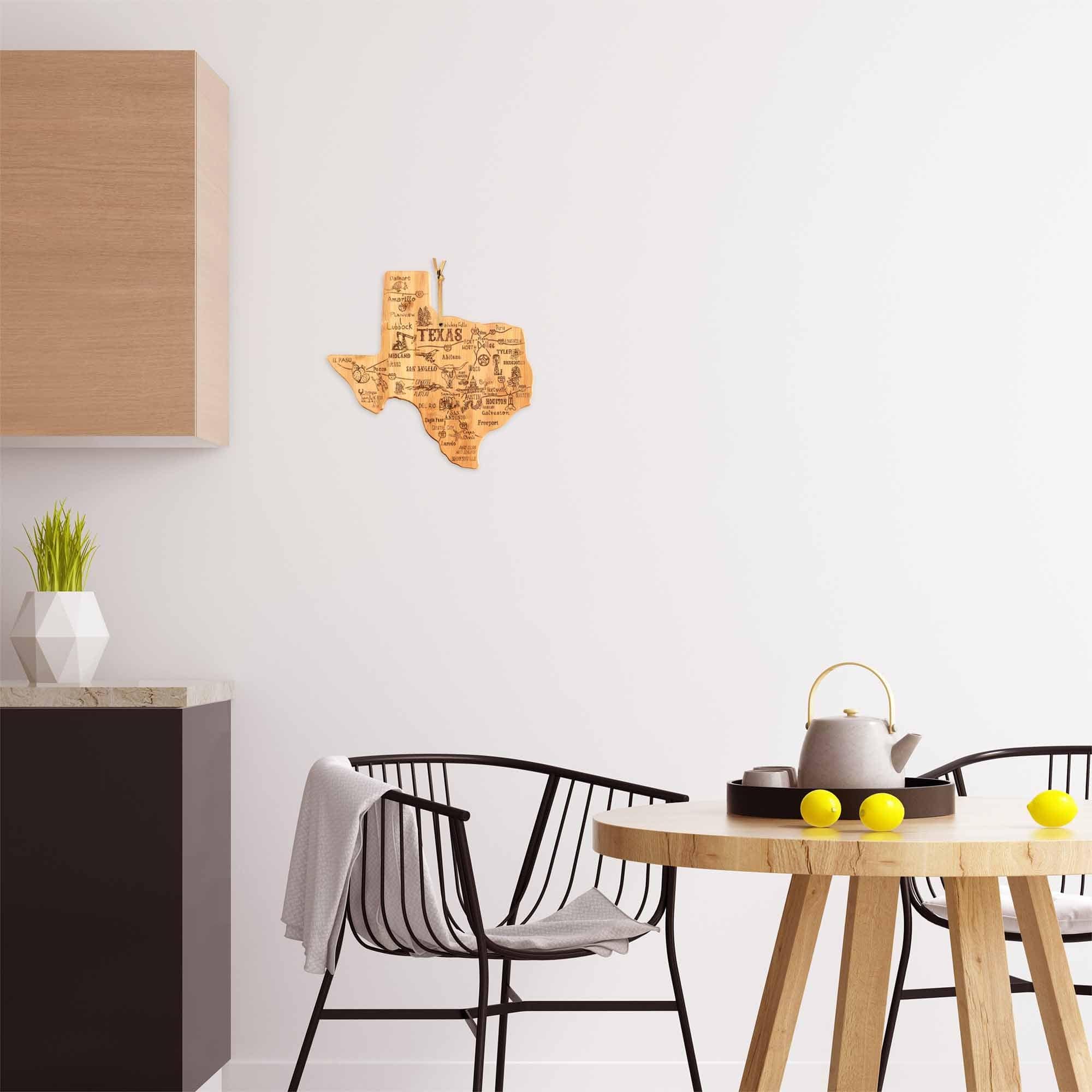 Premium Texas-Themed Wooden Cutting Board - 14 x 13 3/8 Inches - Perfect for BBQ, Kitchen Decor & Gift Giving