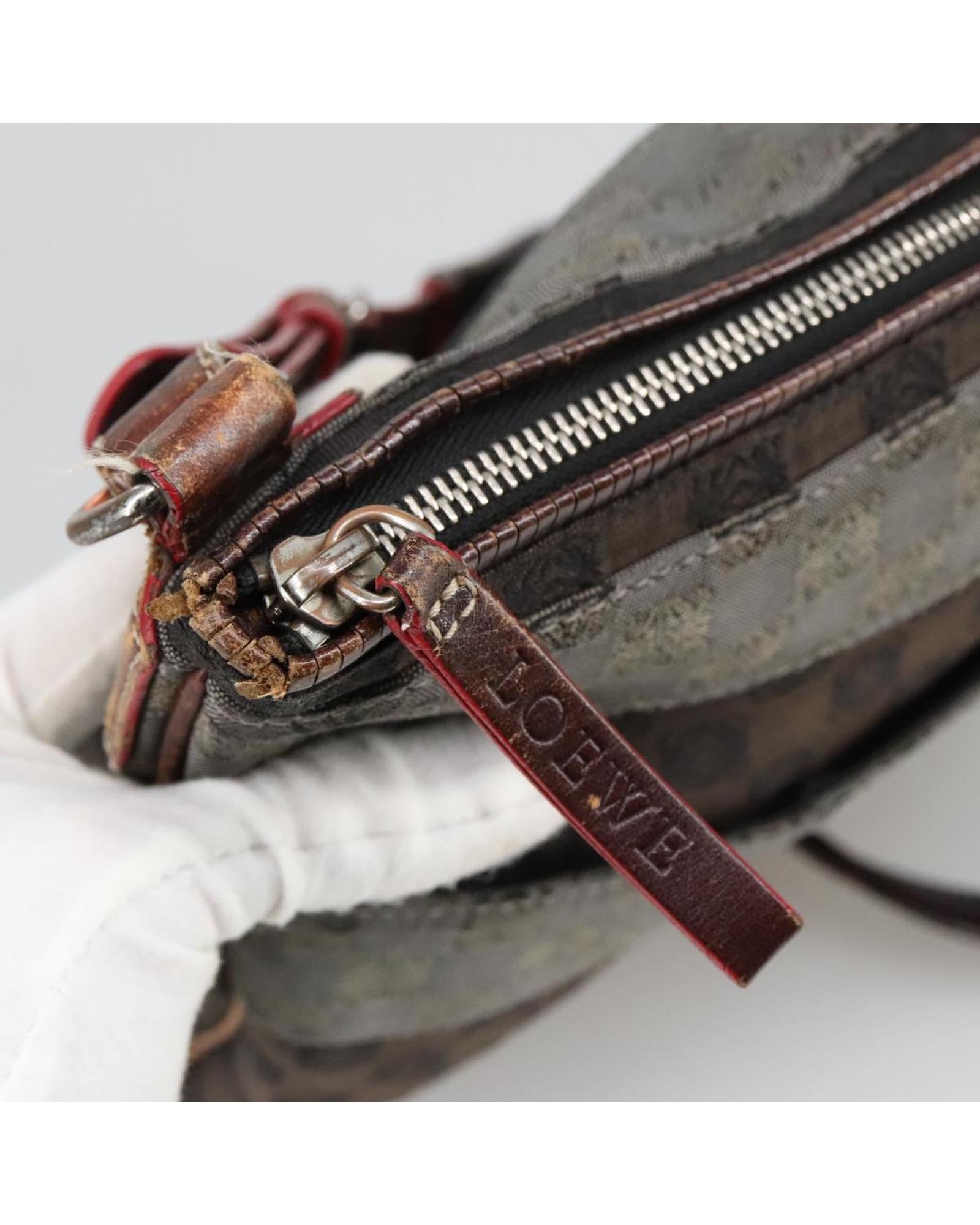 Stylish Canvas Anagram Shoulder Bag for Women & Men - Lightweight & Durable Crossbody Purse - Perfect for Travel, Shopping & Everyday Use