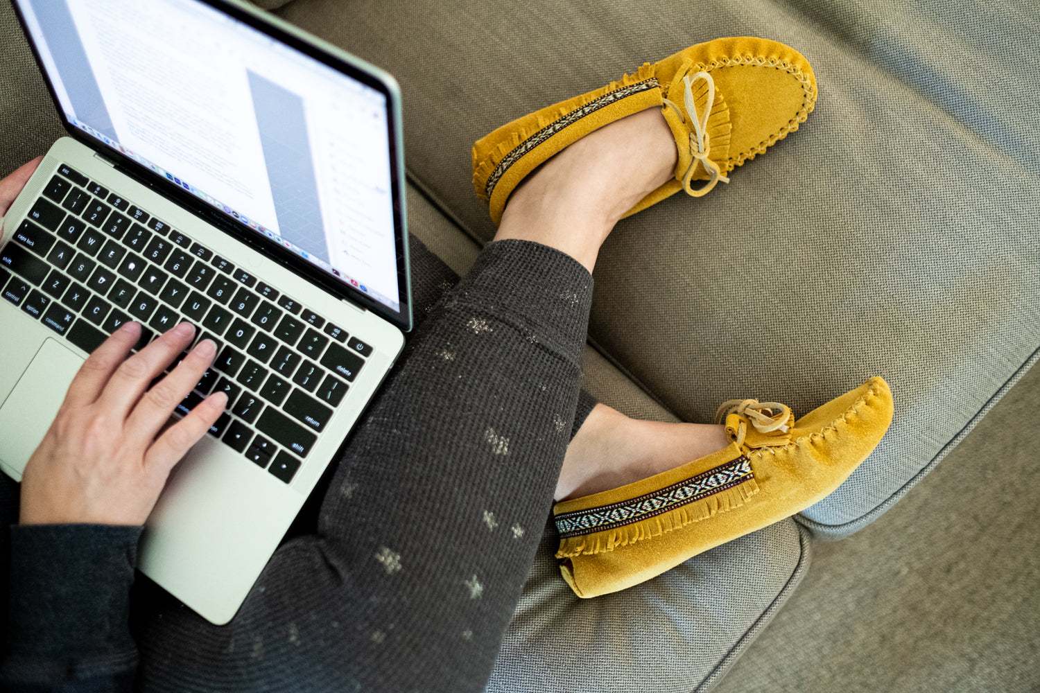 Women's Soft Sole Suede Moccasins with Fringe - Comfortable Slip-On Shoes for Home, Office & Casual Wear