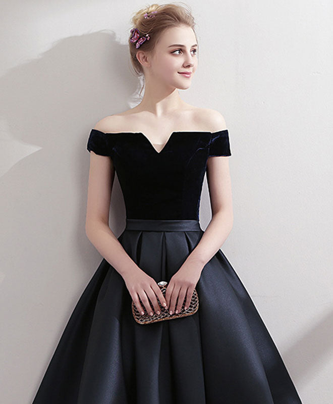 Elegant Black Satin Short Prom Dress - Homecoming Party Dress for Women | Perfect for Dances, Formals & Special Occasions