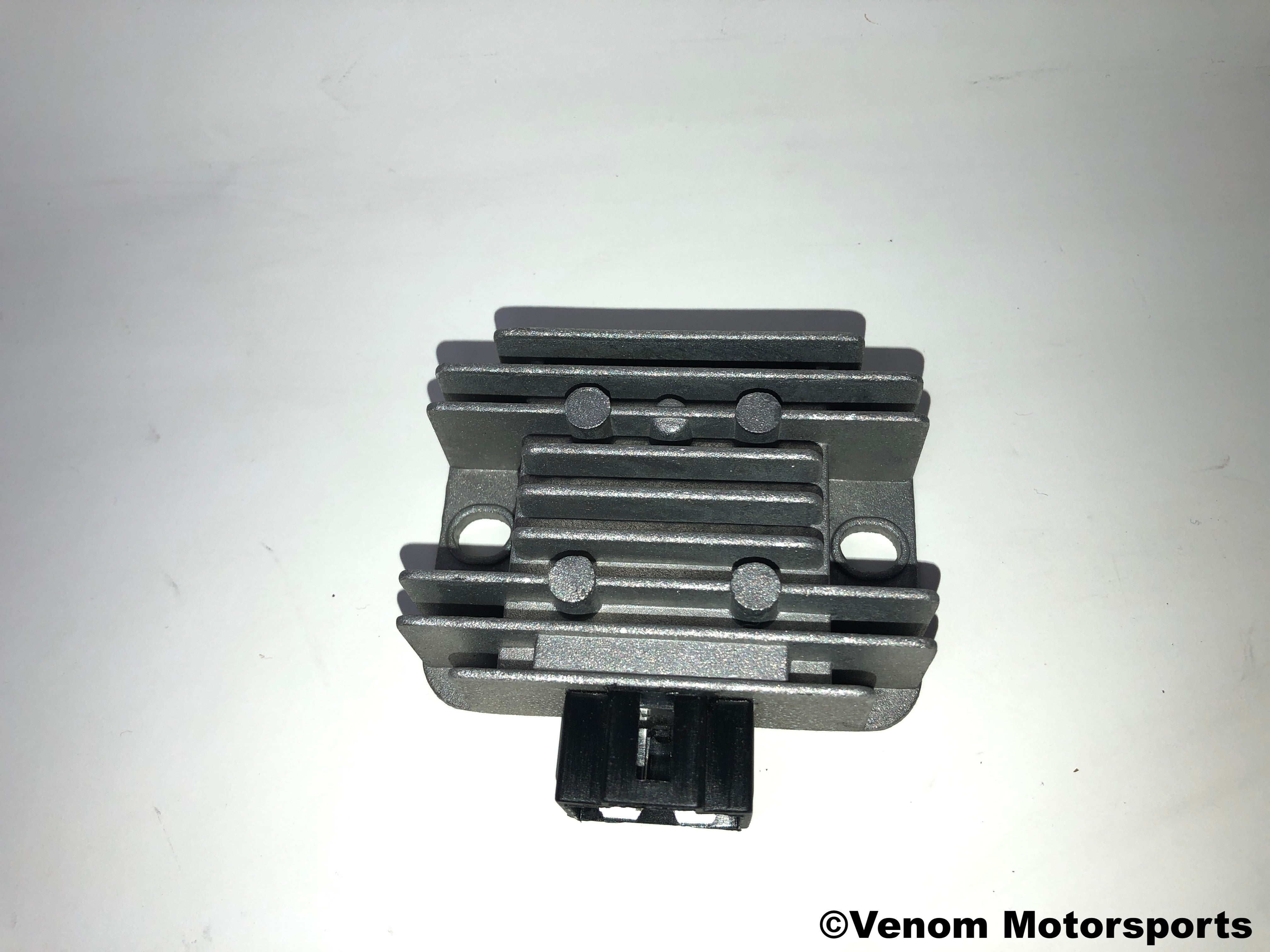 X18 50cc GY6 Scooter Voltage Regulator Rectifier (01020018) - Compatible with 50cc 4-Stroke Engines, Perfect for ATV, Dirt Bike & Motorcycle Electrical System Repair