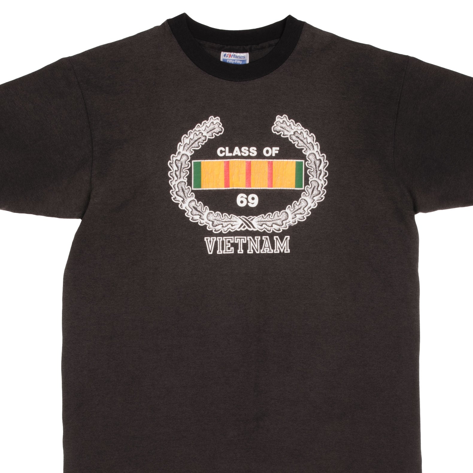 Vintage Vietnam Veteran Class of 1969 T-Shirt - 1980s Retro Military Tee - Large Size - Made in USA - Perfect for Veterans Day, Military Reunions & Patriotic Events