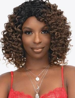 Janet Collection Natural Curly Wig Peyton - Soft & Realistic Human Hair Wig for Women - Perfect for Daily Wear, Cosplay & Special Occasions