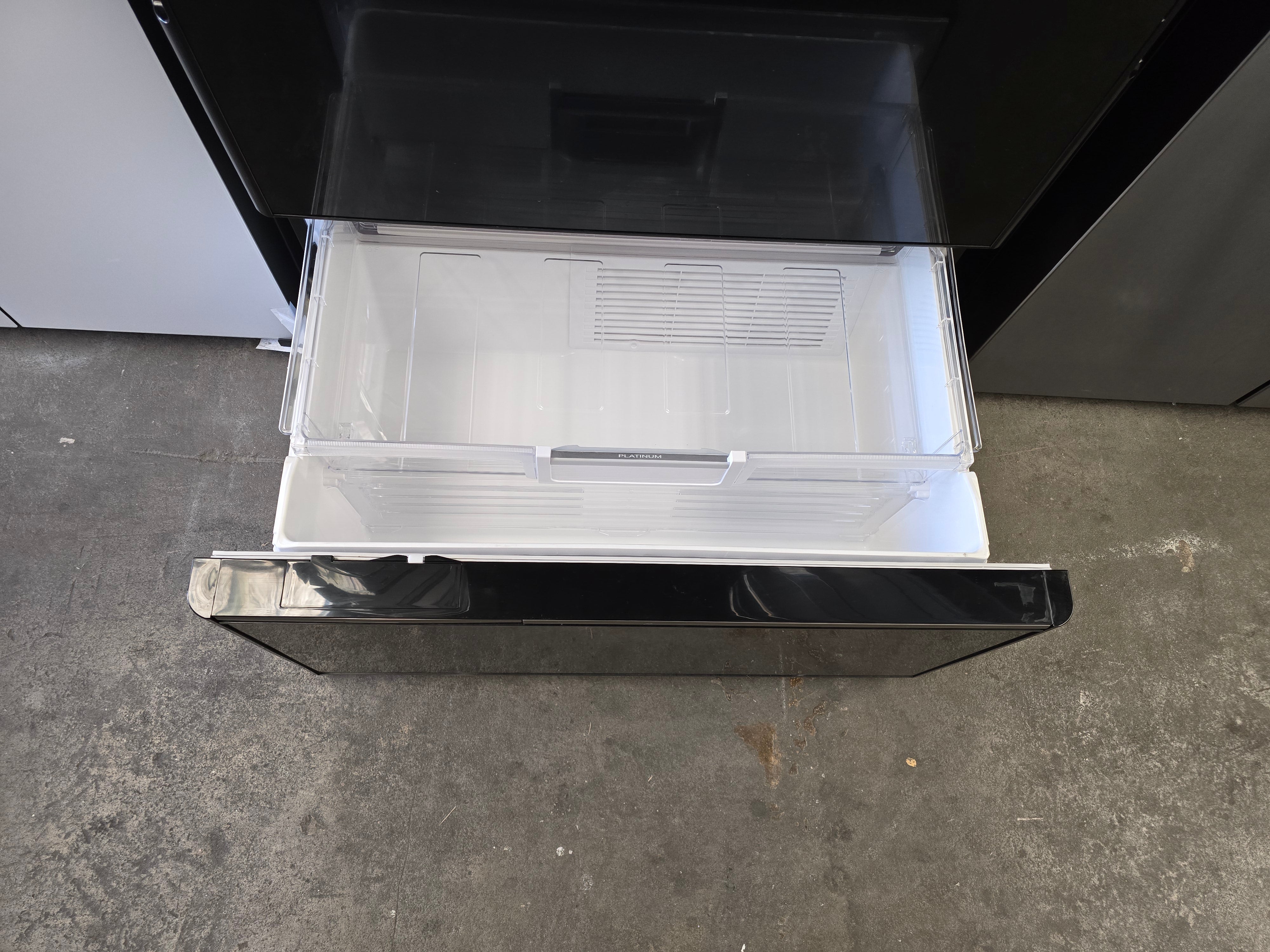 Hitachi 670L Black Glass Inverter Refrigerator with Ice Maker - Energy Efficient Japanese Made Fridge for Home & Kitchen [Factory Second] - Perfect for Modern Kitchens, Small Families & Energy-Saving Households