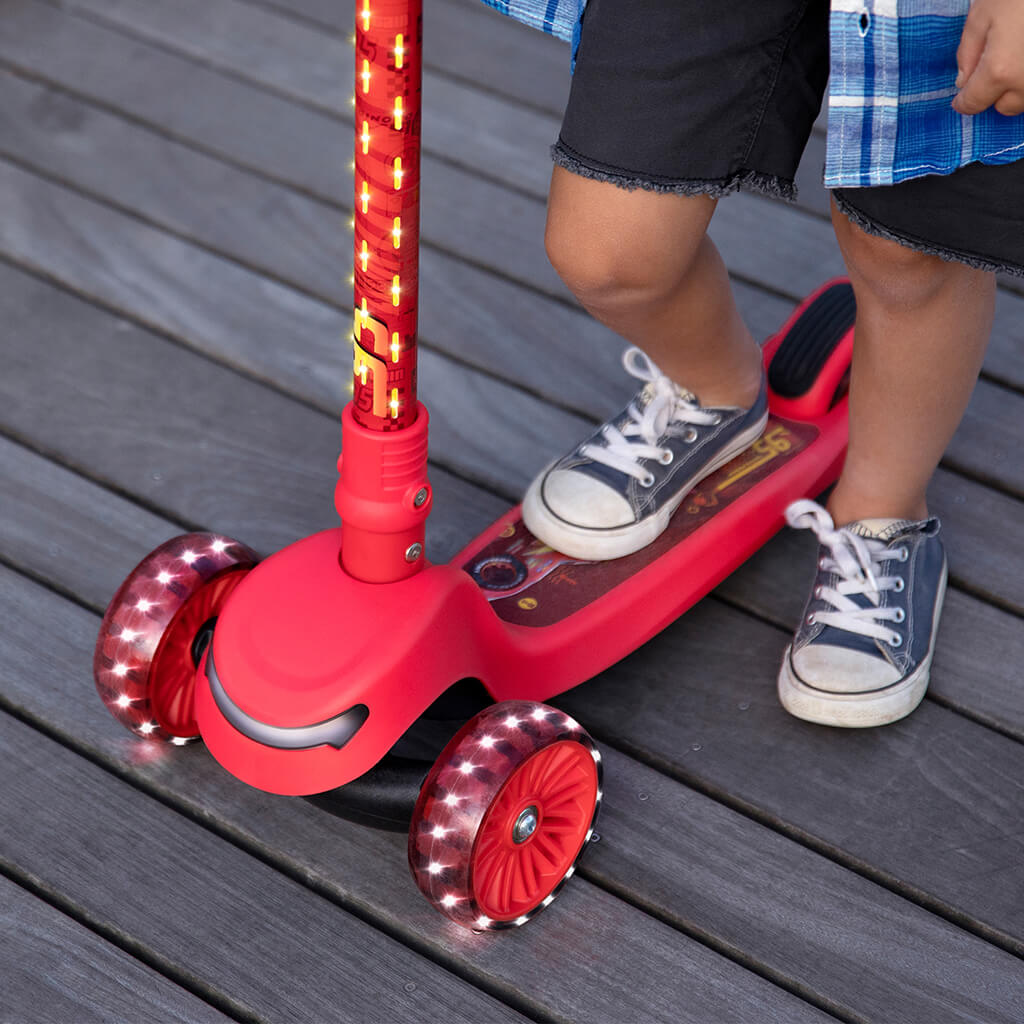 Best Electric Kick Scooter for Adults & Teens - High Speed, Long Range, Foldable Design - Perfect for Commuting & Urban Travel