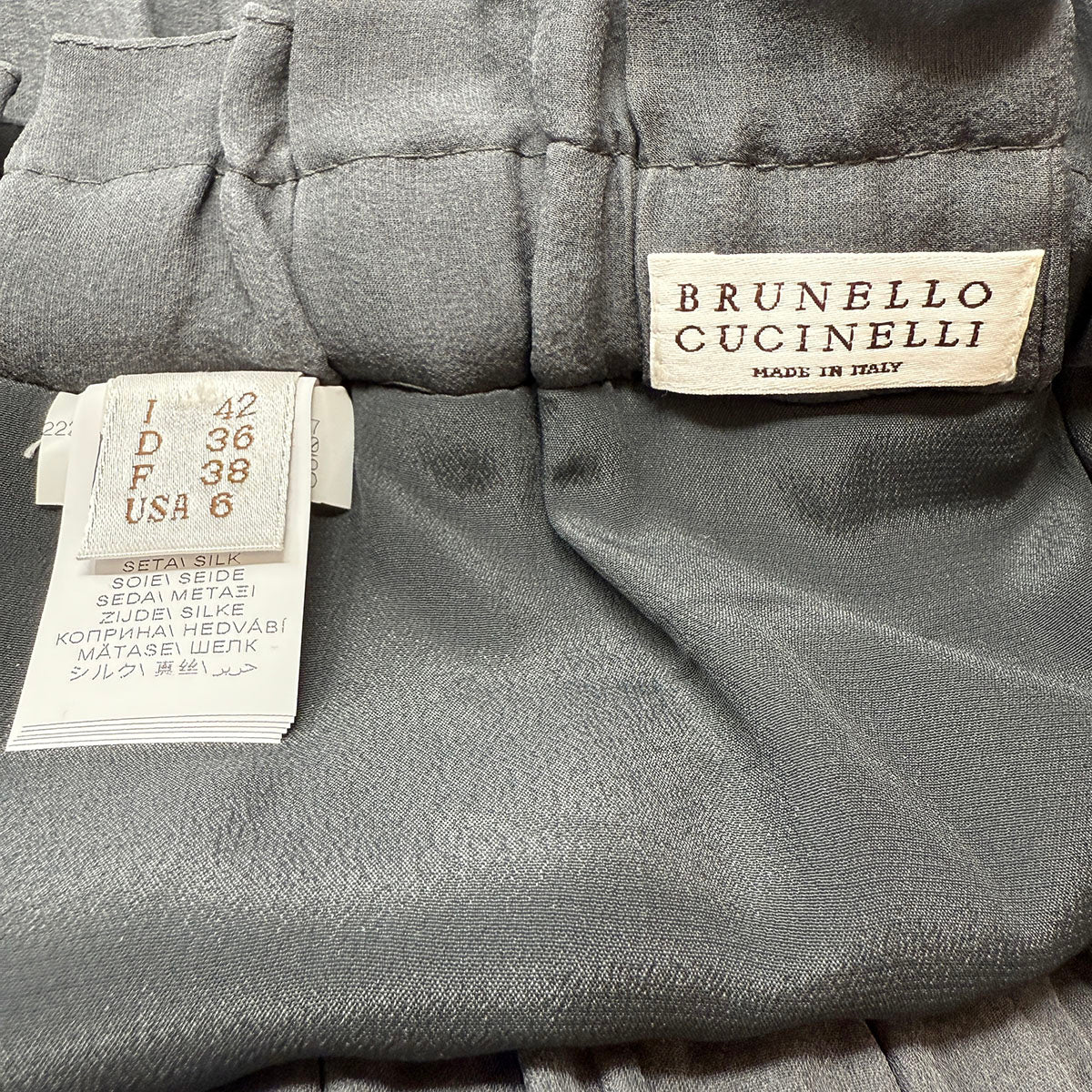 Brunello Cucinelli Women's Elegant Skirt - High-Quality Designer Skirt for Office, Party & Special Occasions