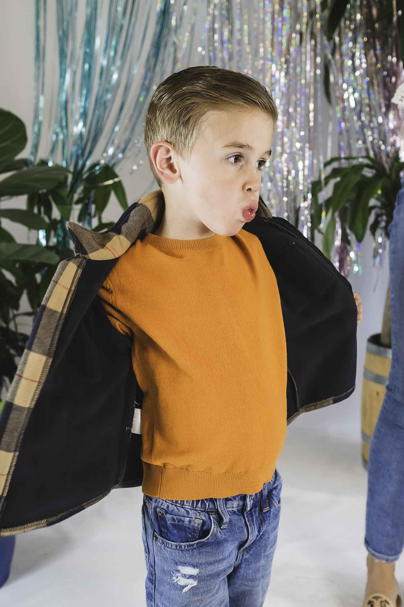 Soft Cotton Carrot Jumper for Toddler Boys - Cozy & Cute Pullover Sweater for Playtime & Outdoor Adventures