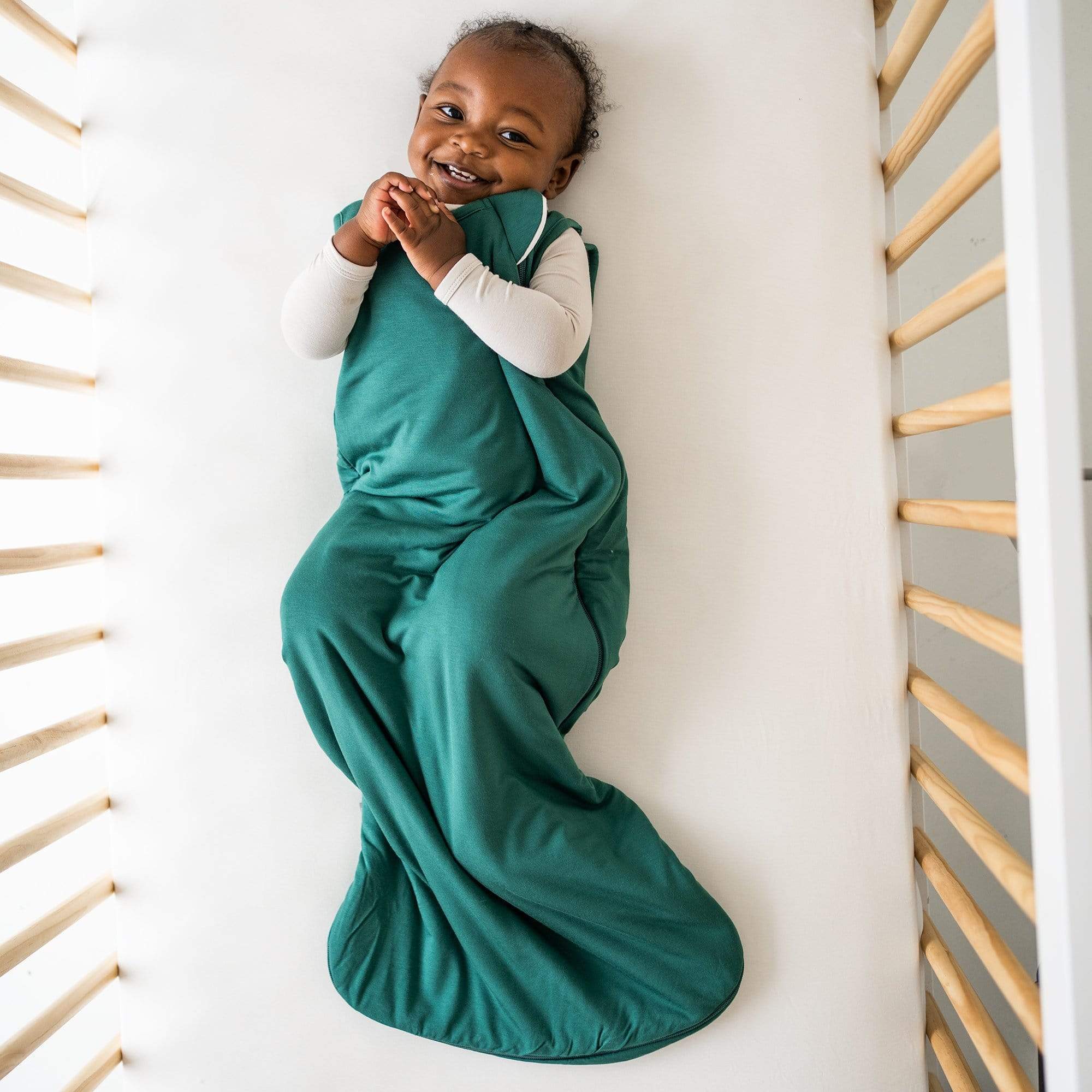Emerald Green Sleep Bag 1.0 - Lightweight & Breathable for Camping, Backpacking, and Outdoor Adventures