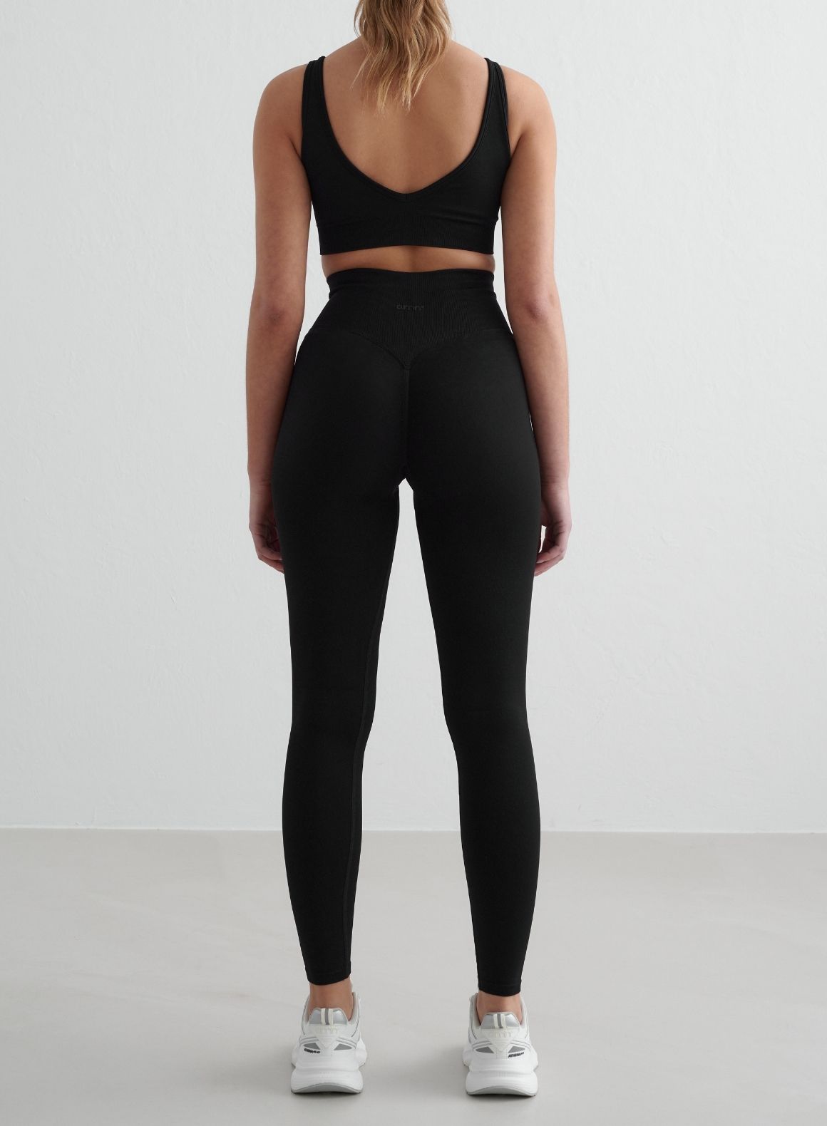 Black Shape Seamless Tights for Women - High Waist Slimming Leggings | Yoga, Workout, Running & Everyday Wear