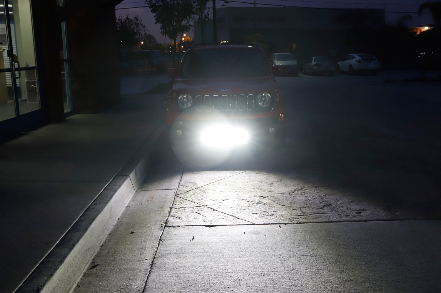 120W LED Light Bar with Behind Grille Mounts & Wiring Kit - Compatible with 2015+ Jeep Renegade - Off-Road, Camping, Night Driving & Emergency Lighting