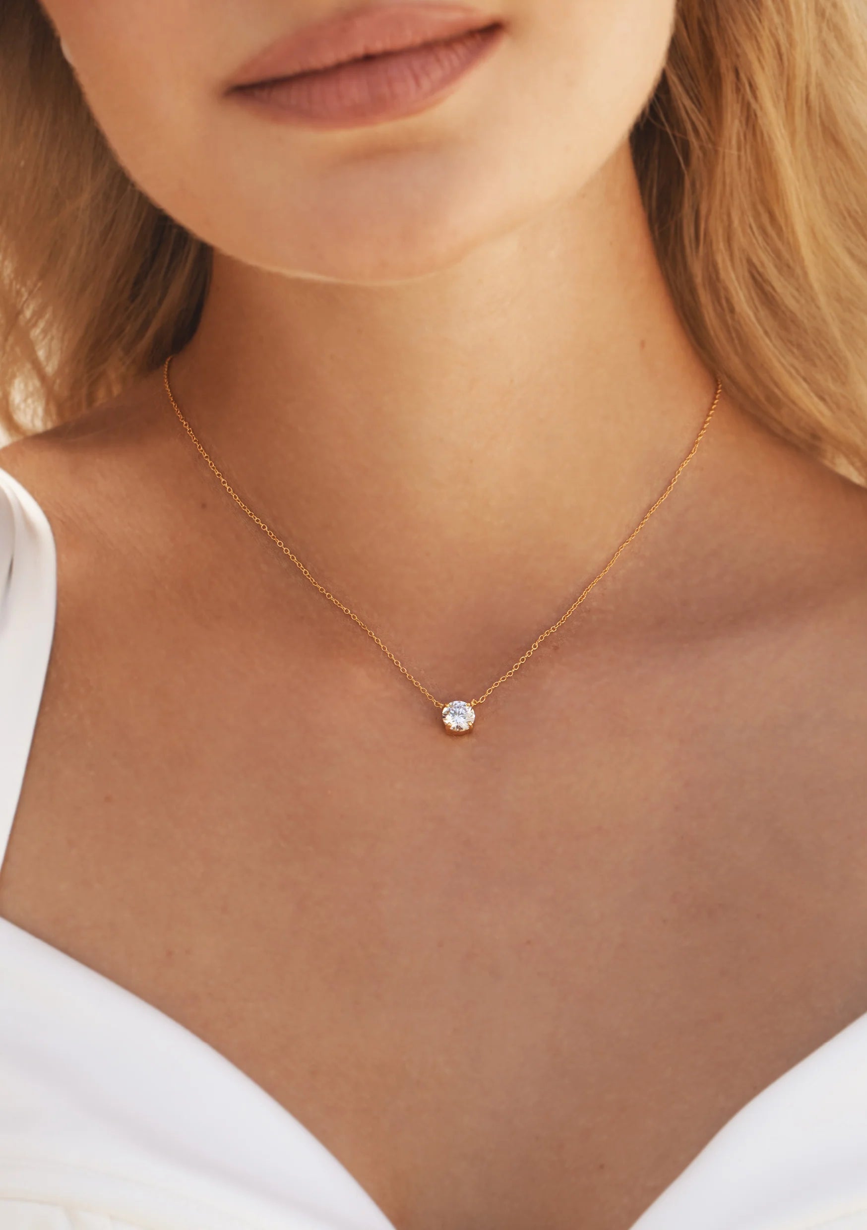 Lola Knight Lily Crystal Necklace - 18K Gold Plated Elegant Jewelry for Women, Perfect Gift for Birthday, Anniversary & Valentine's Day | Wedding, Party & Everyday Wear