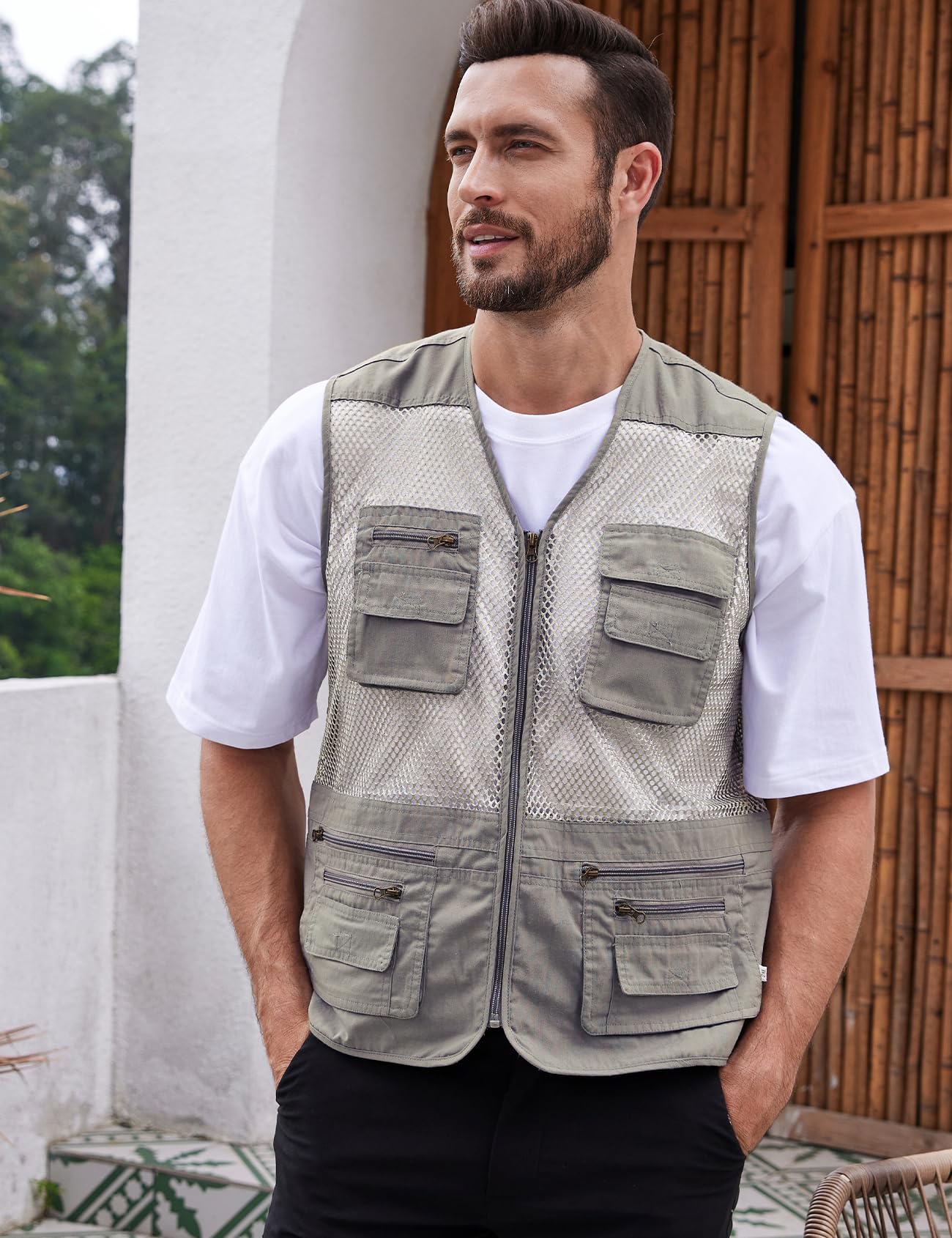 Gihuo Men's Utility Vest - Lightweight Fishing & Safari Vest with Multiple Pockets for Outdoor Adventures, Hiking, Travel & Summer Activities