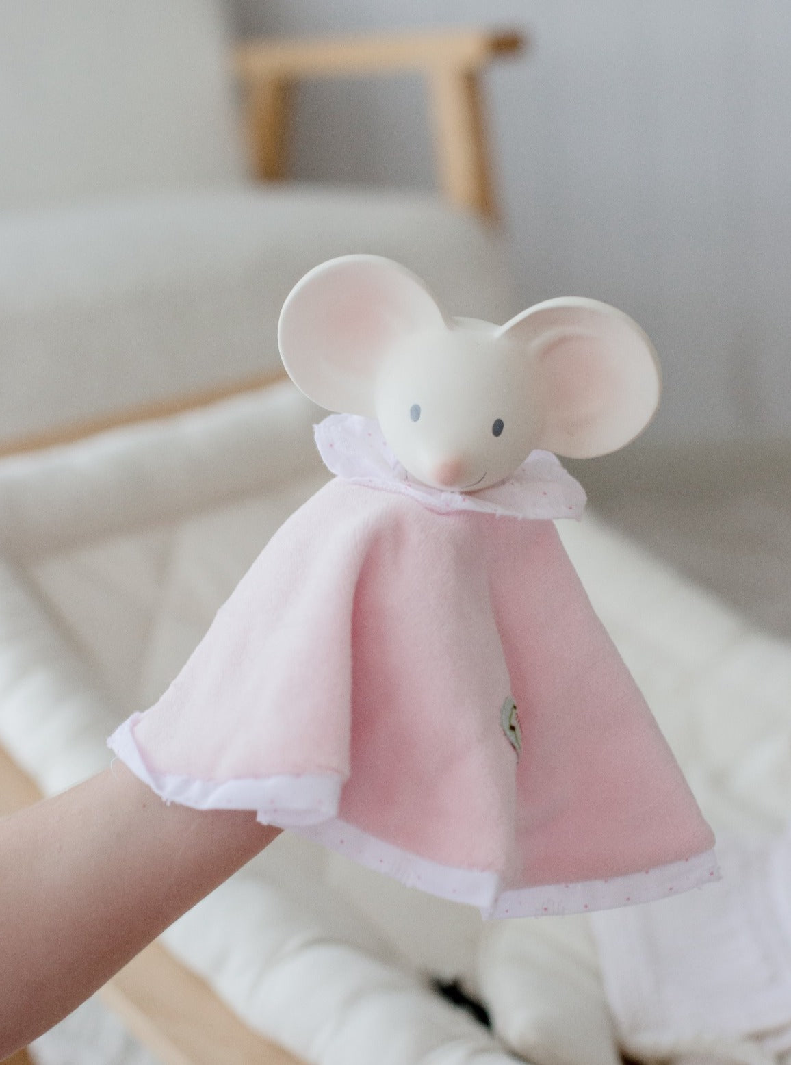 Tikiri Meiya the Mouse Snuggly Teether & Comforter - Soft Baby Teething Toy for Soothing Gums & Comfort - Perfect for Infants & Toddlers During Sleep, Travel, and Playtime