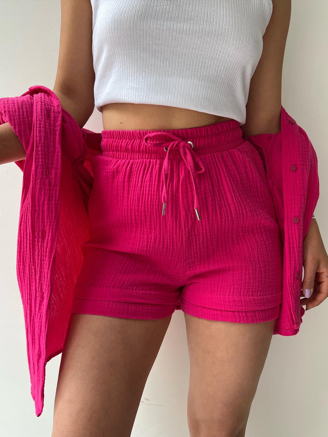 Stylish Texture Button Up Shirt & Drawstring Shorts Set for Men - Casual Summer Outfit for Beach, Travel and Streetwear Fashion