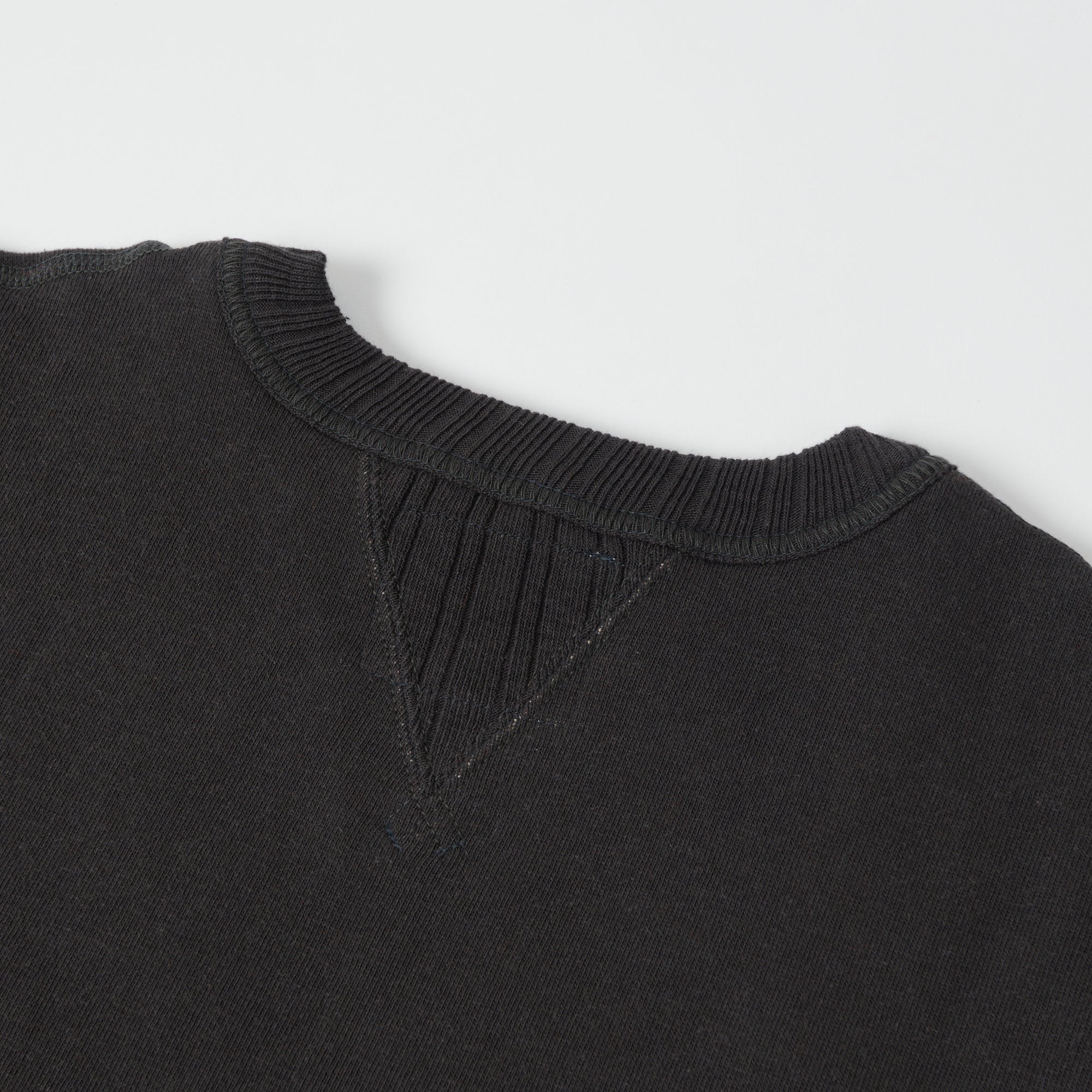 Full Count 3741 22 Set In Sleeve Loopwheel Sweatshirt - Premium Heavyweight Cotton Pullover Hoodie for Men - Ink Black - Perfect for Casual Wear, Street Style & Loungewear