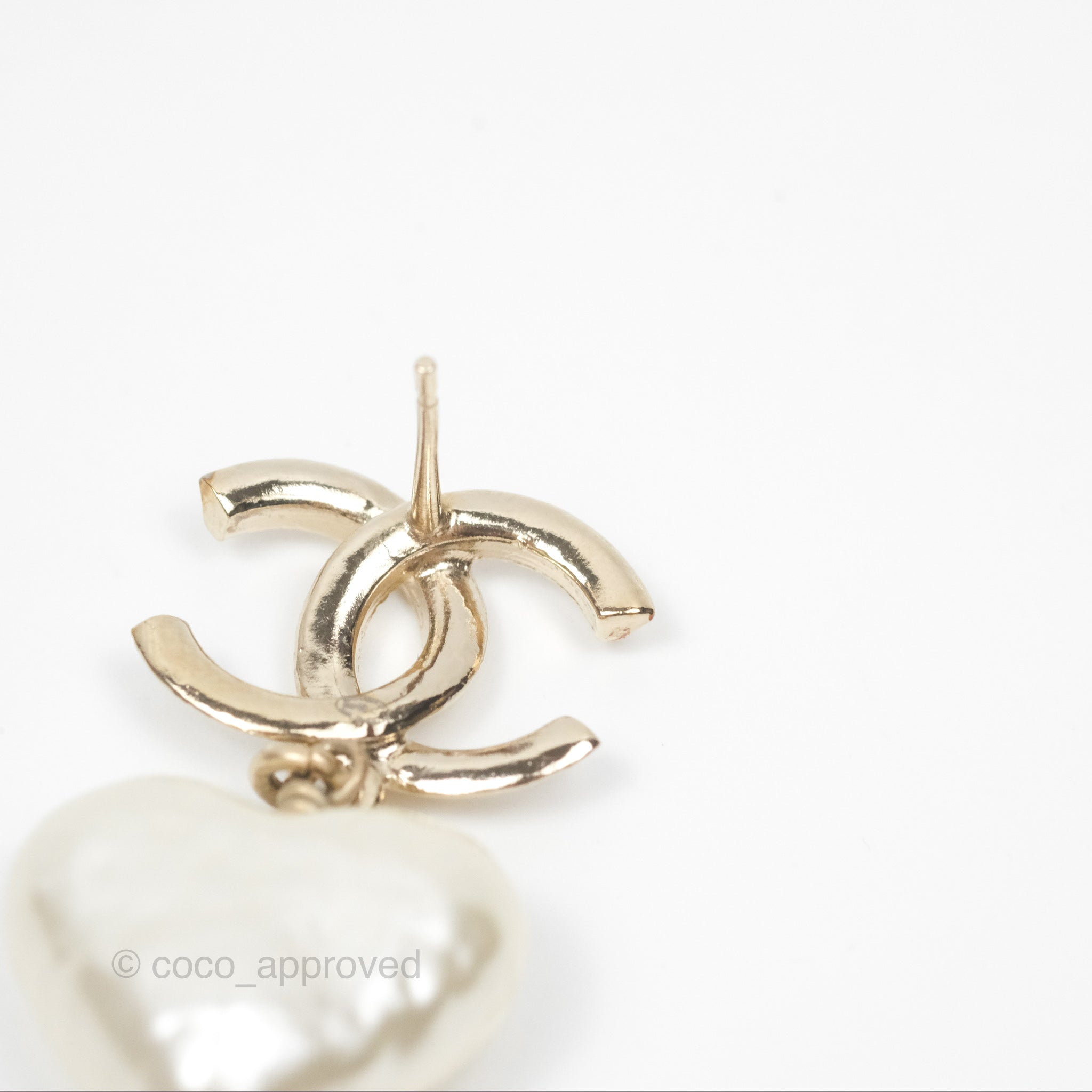 Chanel CC Pearl Heart Drop Earrings - Gold Tone 22C Collection | Luxury Fashion Jewelry for Women | Perfect for Parties, Weddings & Special Occasions