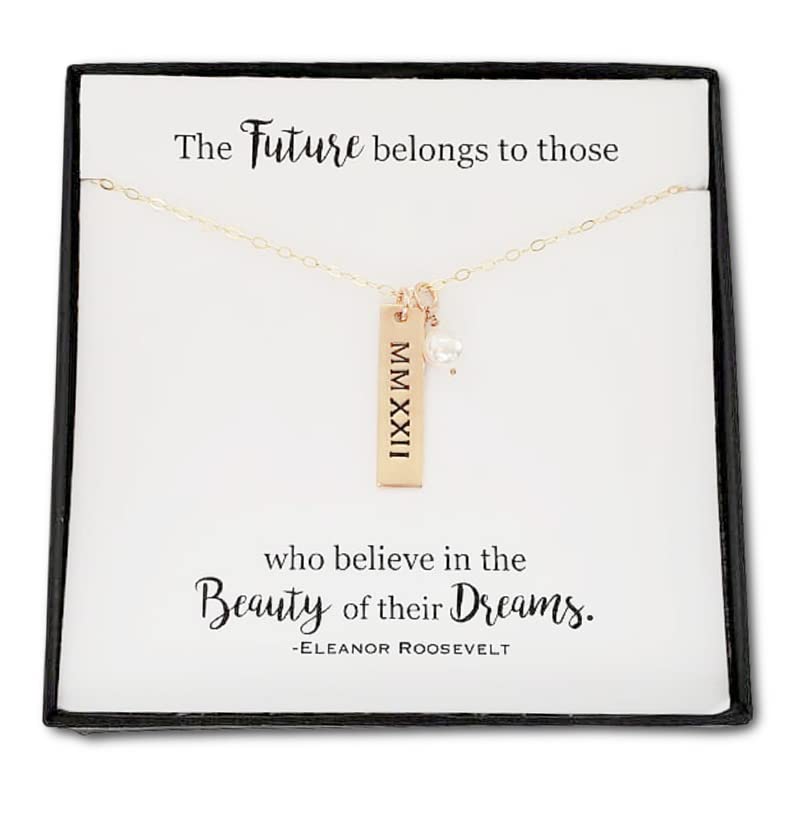 2022 Roman Numeral Gold Necklace - Elegant Graduation Gift for Women | Perfect for Commencement Ceremony, Graduation Party & Special Occasions