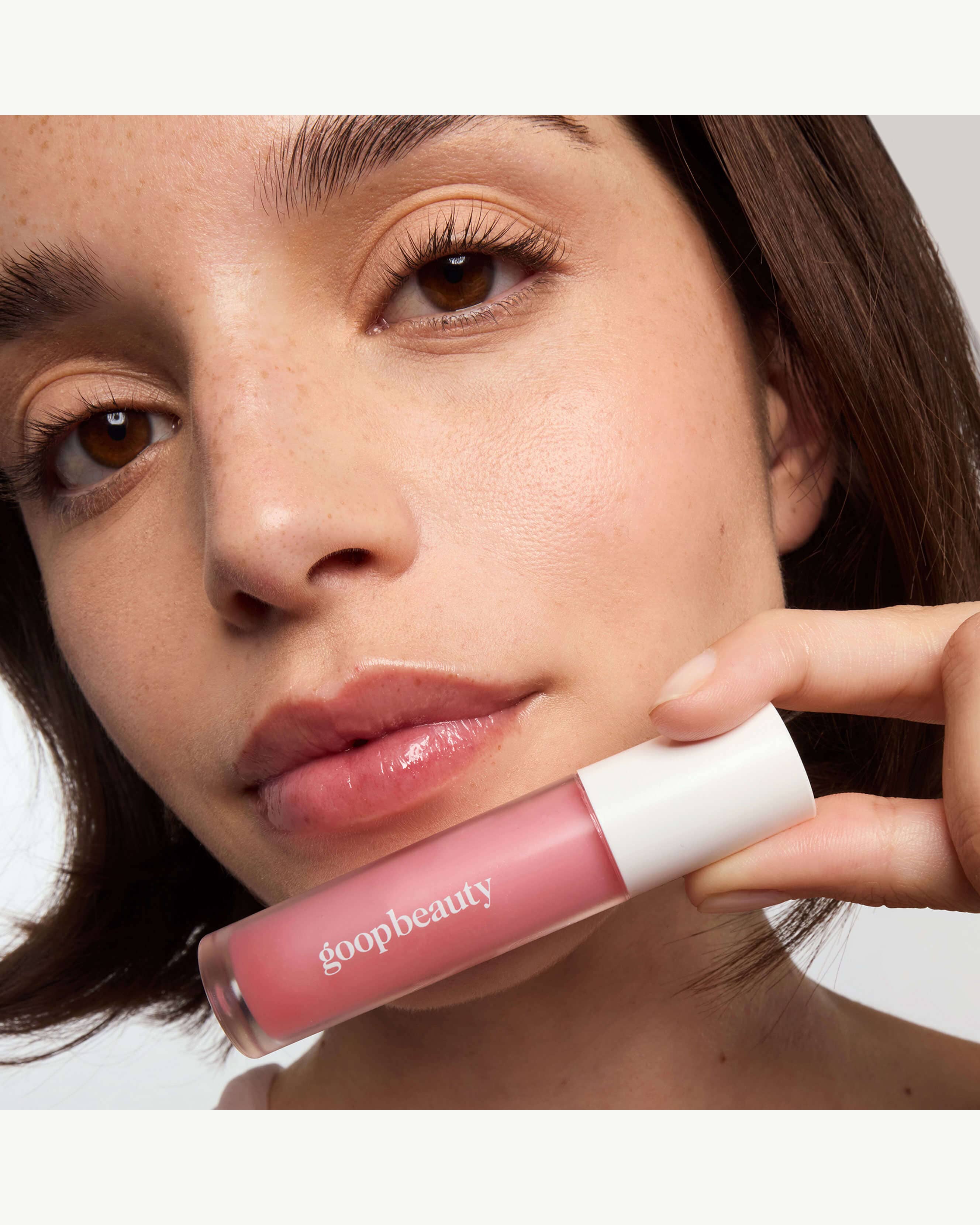 Hydra Barrier Gel Gloss - Long-Lasting Hydrating Lip Gloss with Vitamin E | Perfect for Daily Moisture & Night Care