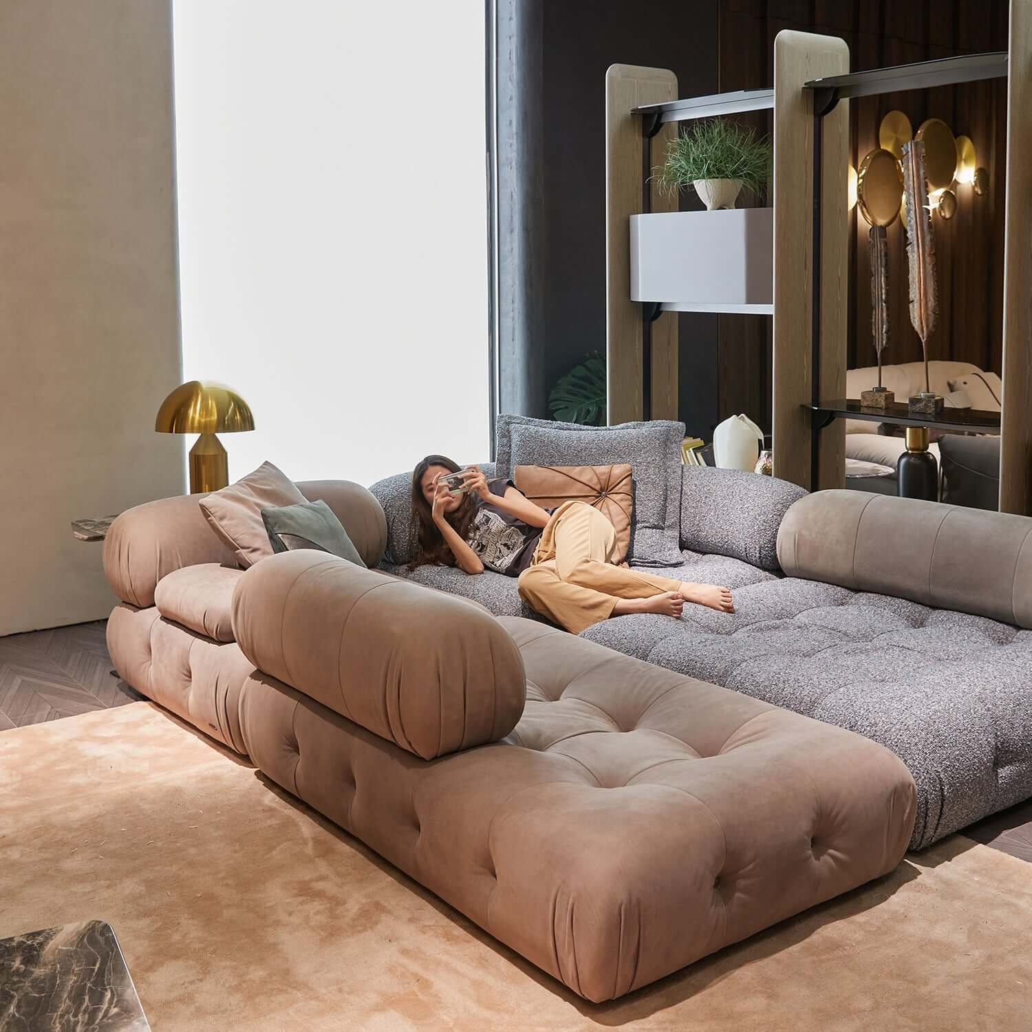 Luxury Modern Modular Sectional Sofa - Custom Fabric Options for Living Room, Lounge & Home Theater - Comfortable & Stylish Sofa Set for Family Gatherings & Entertainment