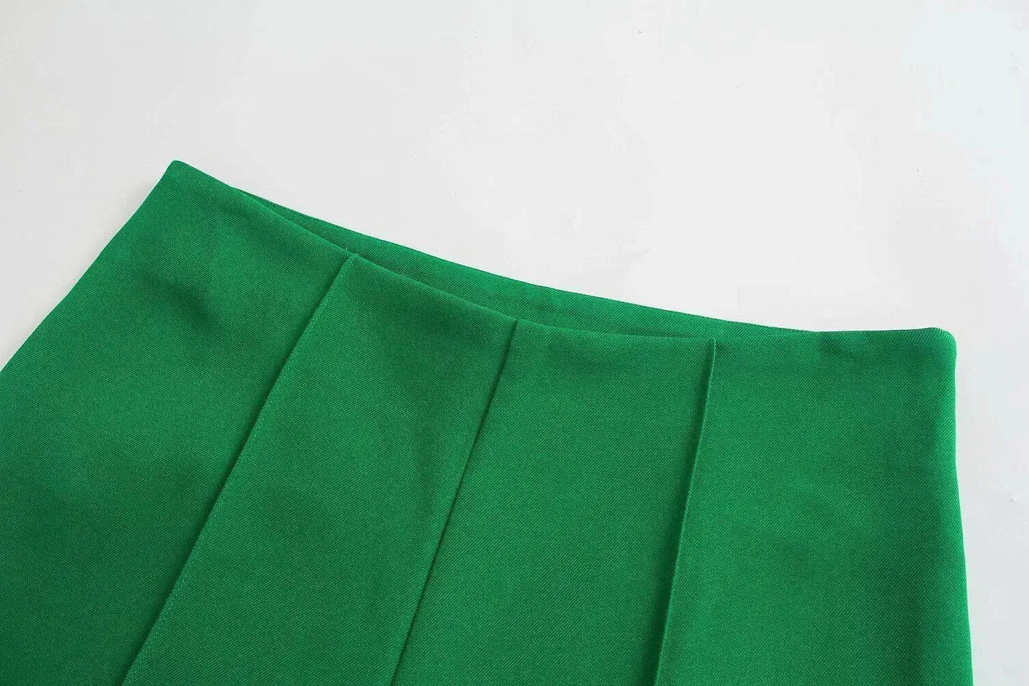 Stylish Women's Dark Green Pantsuit - Professional Office Wear & Formal Business Attire for Women | Perfect for Work, Interviews, and Special Occasions