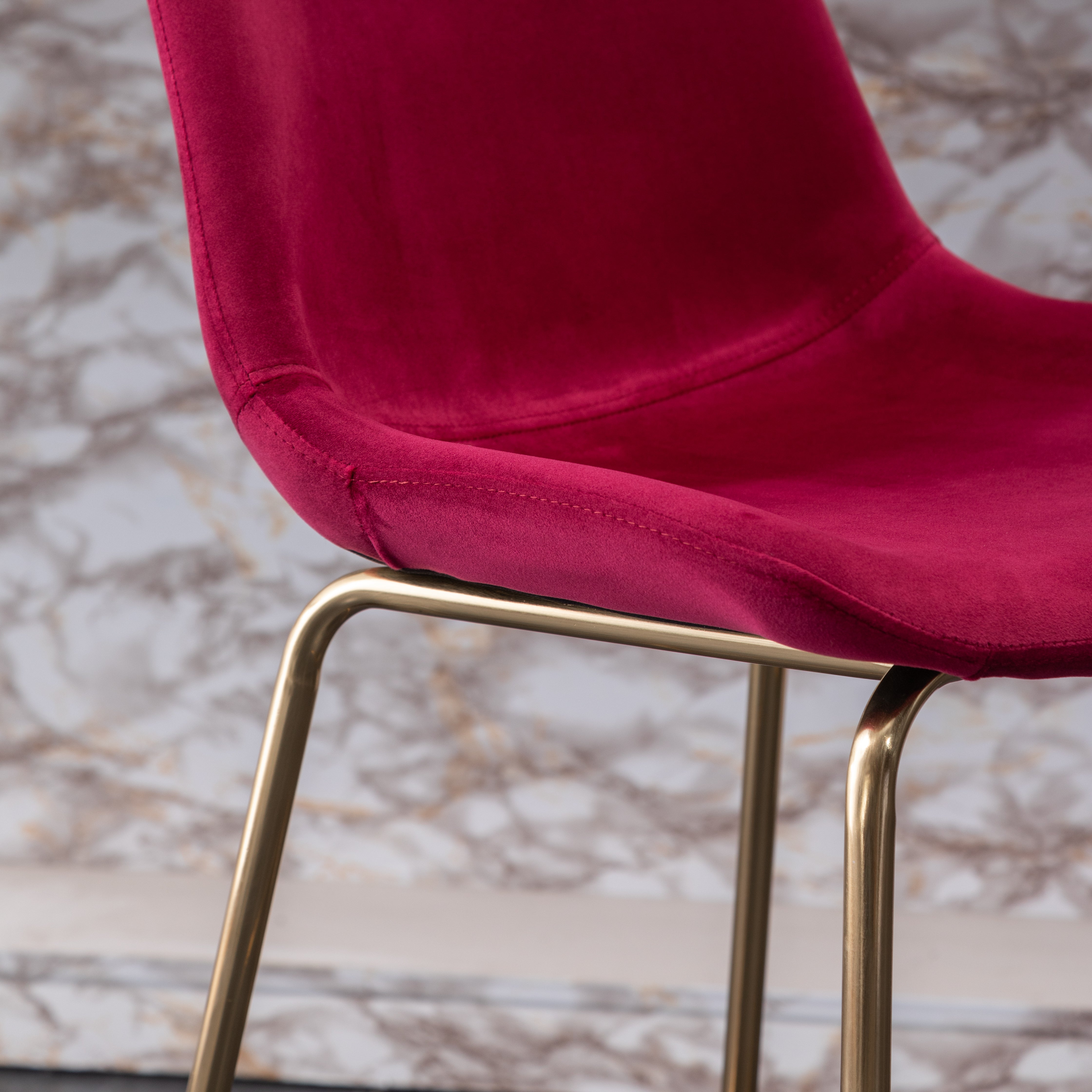 Roundhill Furniture Aufurr Modern Velvet Counter Height Bar Stools - Set of 2, 26.5 Inch Height, Rich Red Velvet Upholstery - Perfect for Kitchen Islands, Breakfast Bars & Home Decor