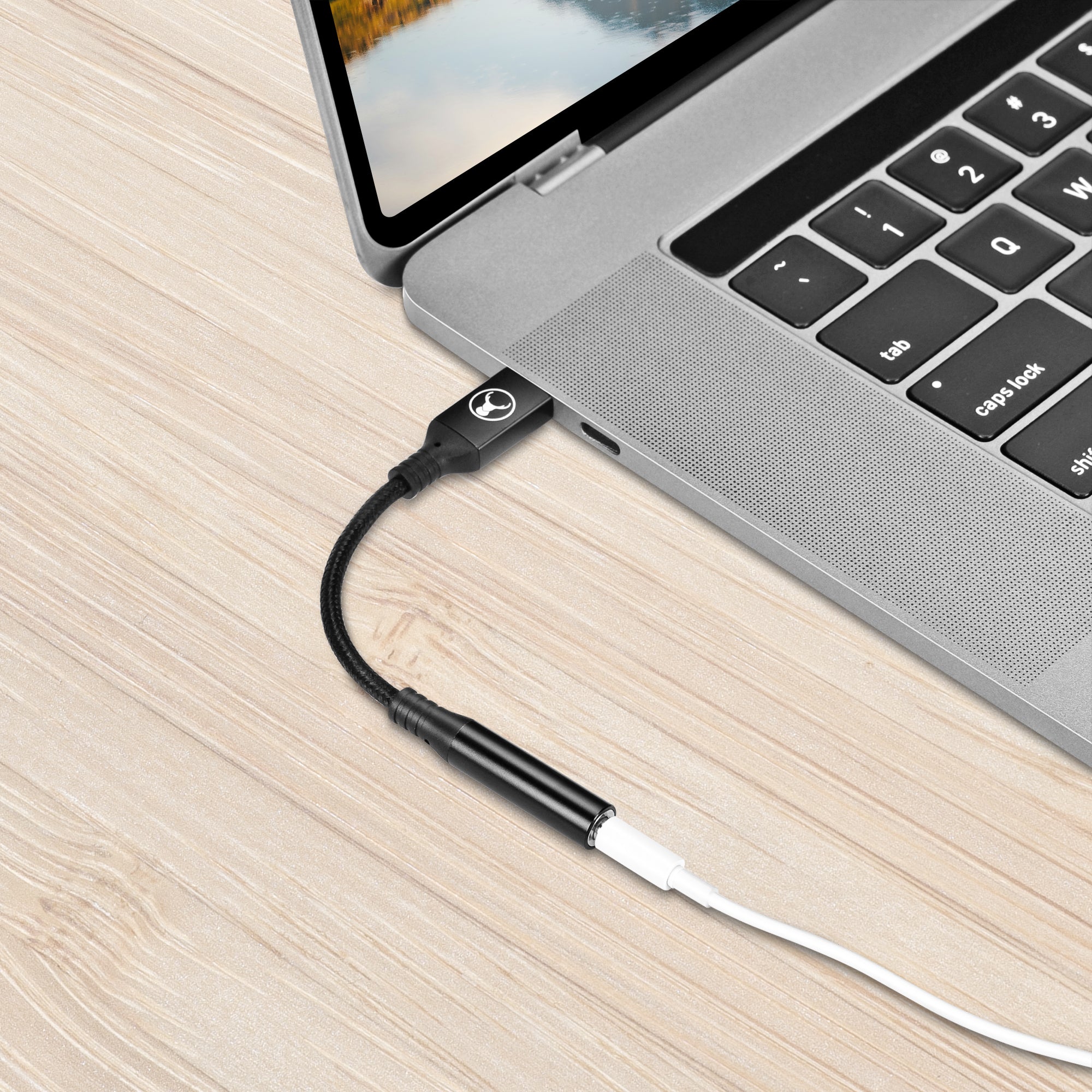 Bonelk USB C to 3.5mm Headphone Jack Adapter - Durable Audio Dongle for iPhone 15/14/13, Samsung Galaxy, iPad Pro - High Quality 3.5mm Aux Cable Converter (Black) | Perfect for Travel, Commuting & Home Entertainment