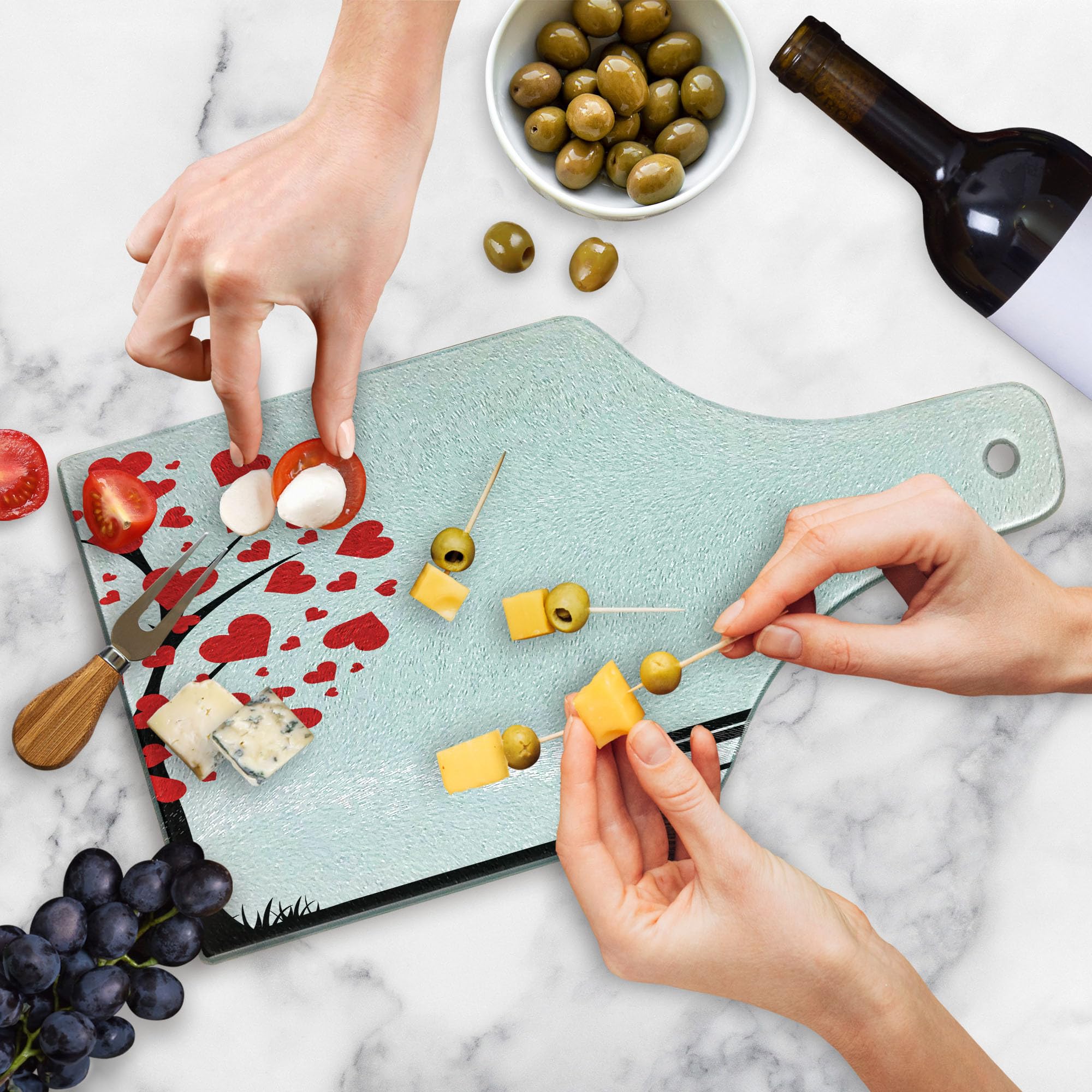 Ambesonne Romantic Tree Cutting Board - Heart-Shaped Leaves & Bench Design - Tempered Glass Serving Board for Wine & Cheese - Valentine's Day Gift & Kitchen Decor (Red & Black)
