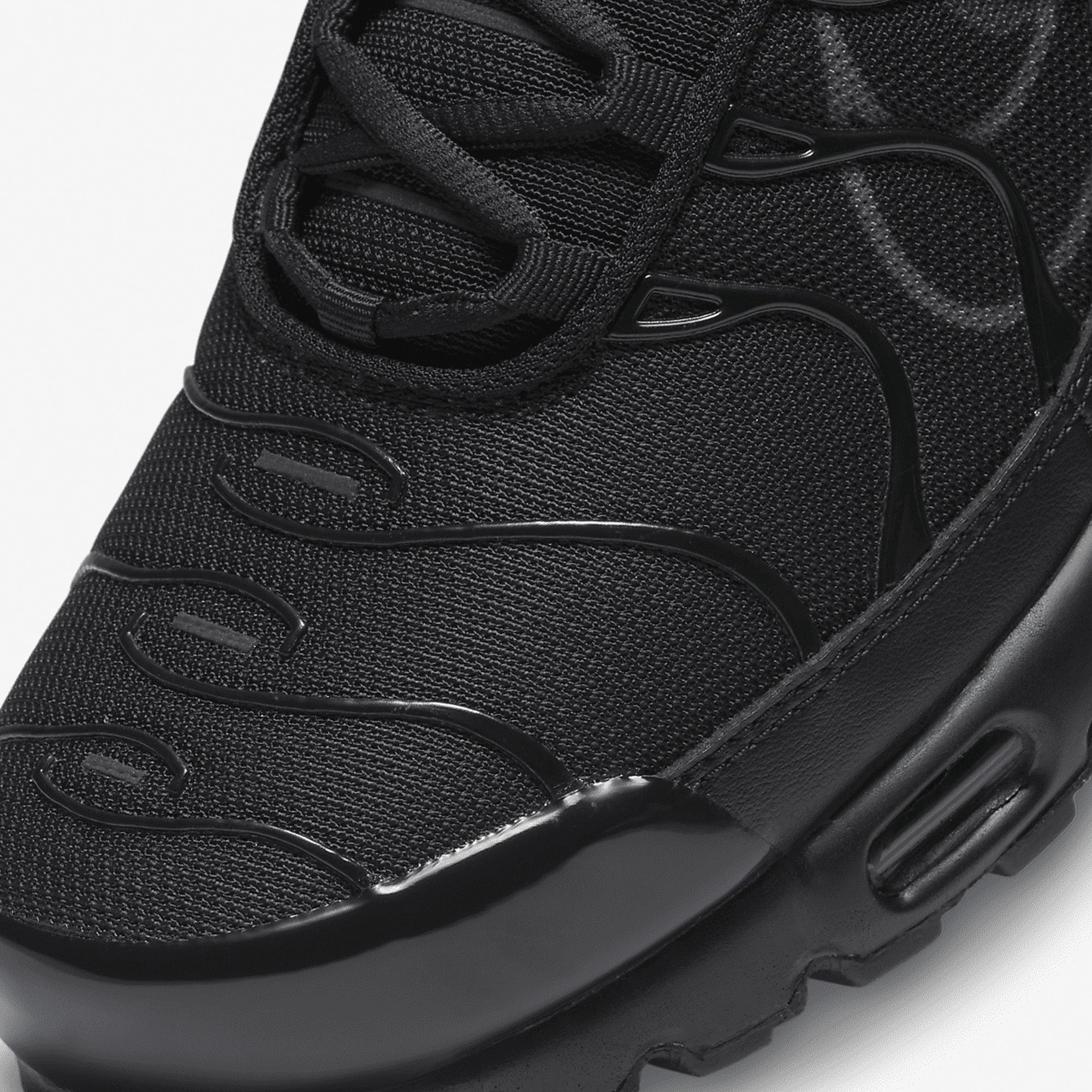 Nike Air Max TN Plus 'Multi Swoosh Black' Men's Running Shoes (2022) - Comfortable Cushioning for Gym Workouts & Streetwear Fashion