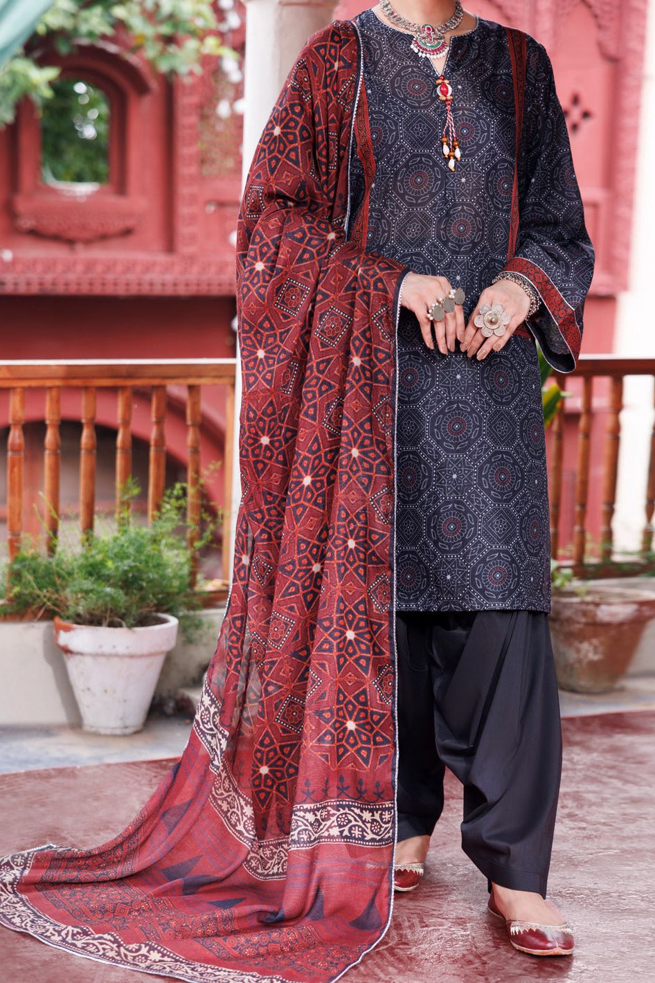 Premium Cambric Black Stitched Suit Cover - Durable Wardrobe Protector for Formal Attire | Perfect for Closet Organization & Travel Storage