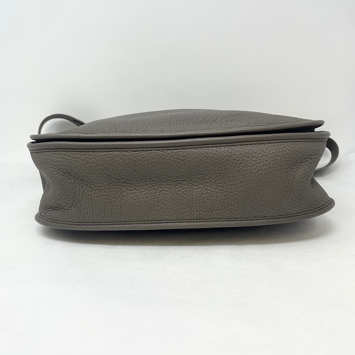 Authentic Hermes Evelyne 33 Crossbody Bag - Premium Leather Shoulder Purse for Women | Perfect for Work, Travel & Everyday Use