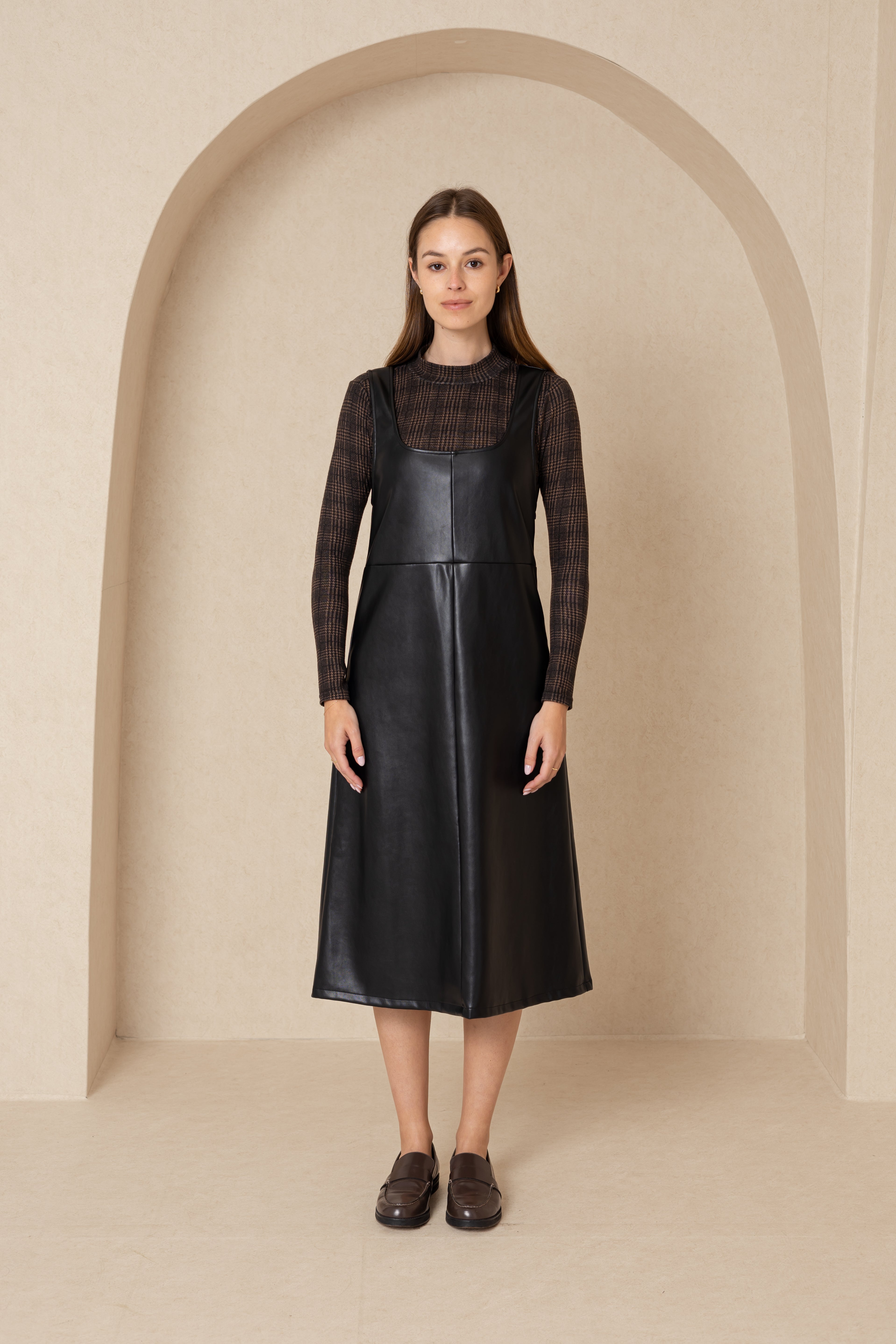 Premium Black Leather Jumper for Women - Stylish Winter Coat with Belt - Perfect for Office, Dating & Night Out