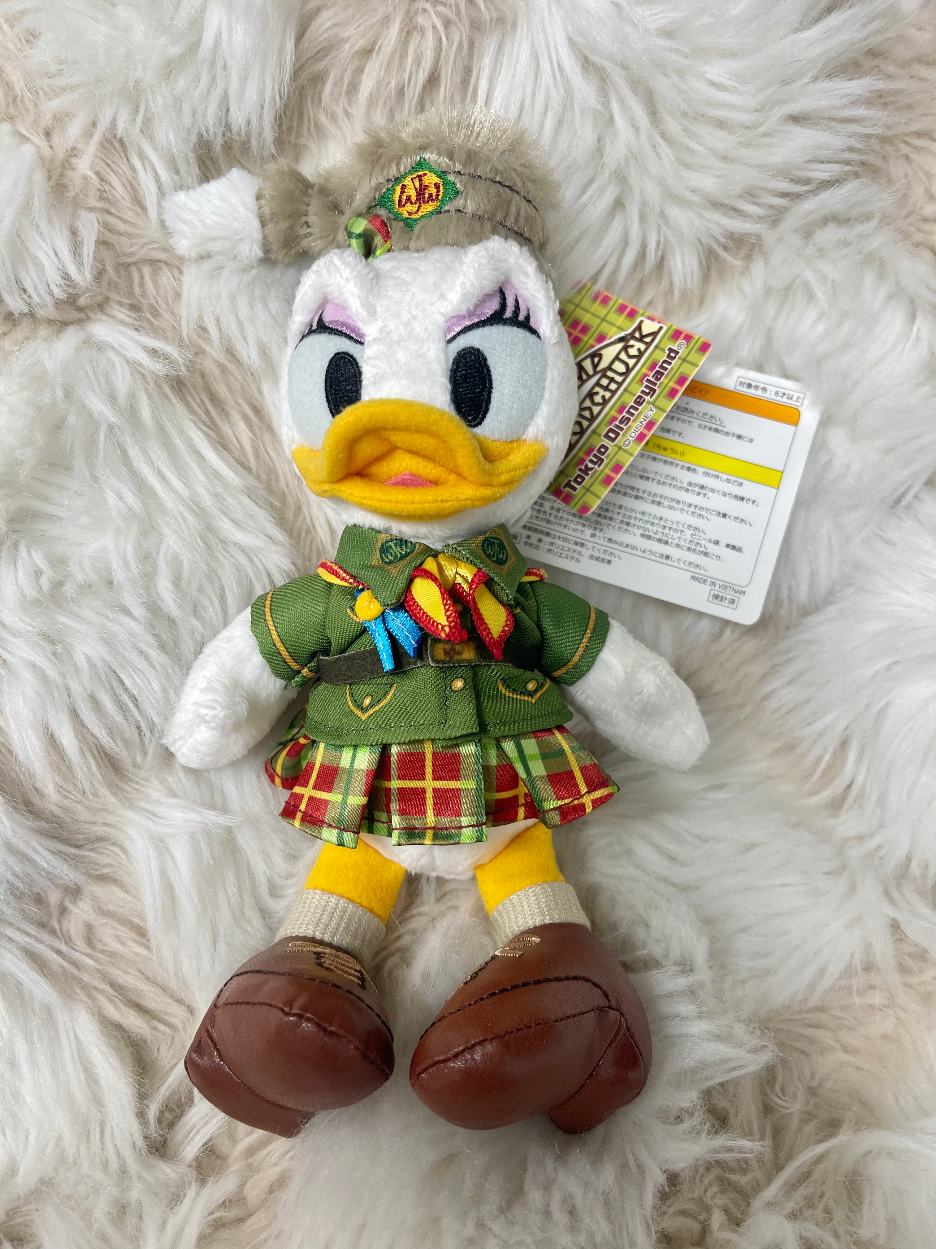 Tokyo Disney Camp Woodchuck Donald & Daisy Keychain Badge - Cute Collectible Souvenir for Bags, Backpacks & Gifts