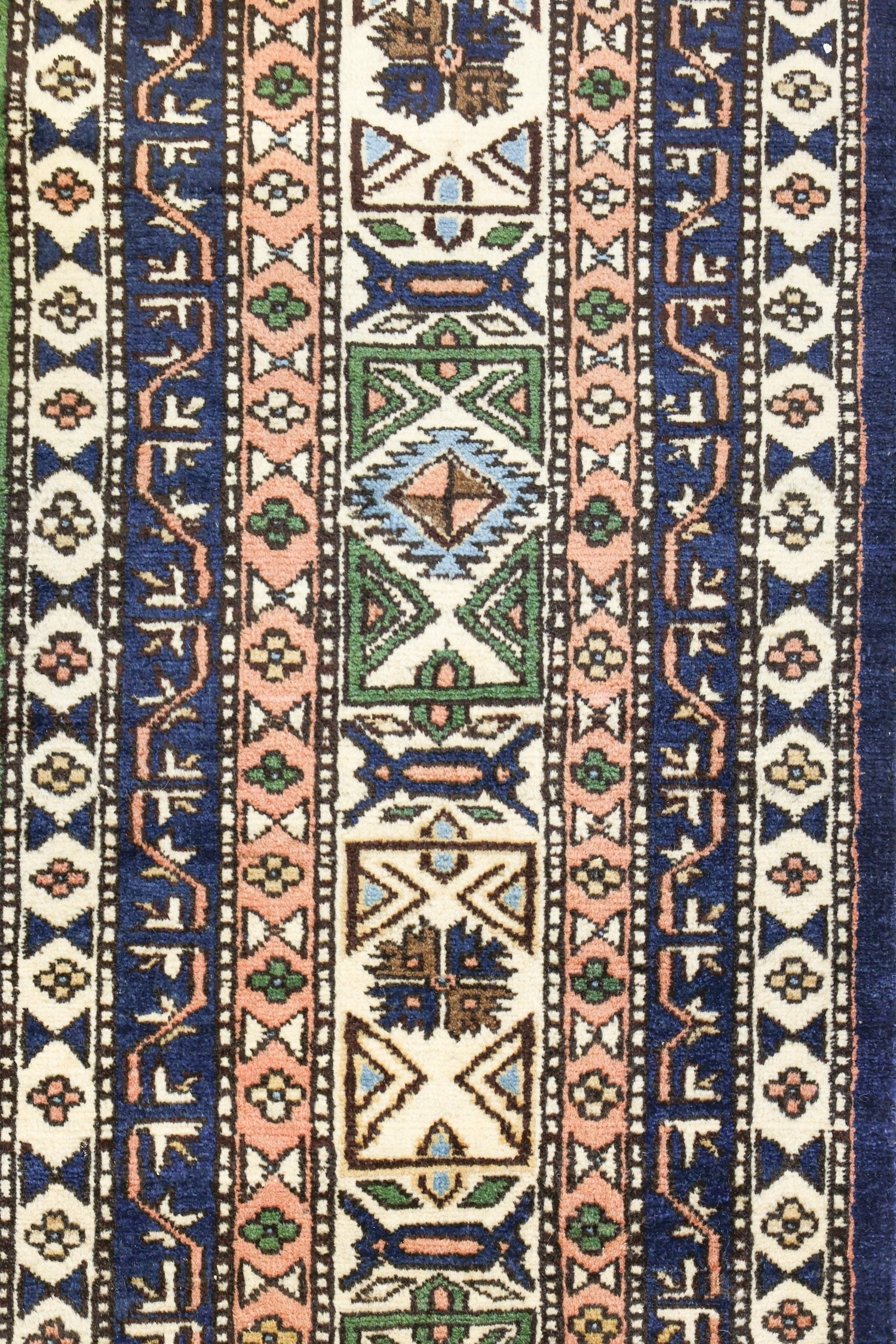 Handwoven Antique Ardabil Tribal Rug - Persian Wool Carpet with Traditional Design, J75596 - Perfect for Living Room, Bedroom & Home Decor