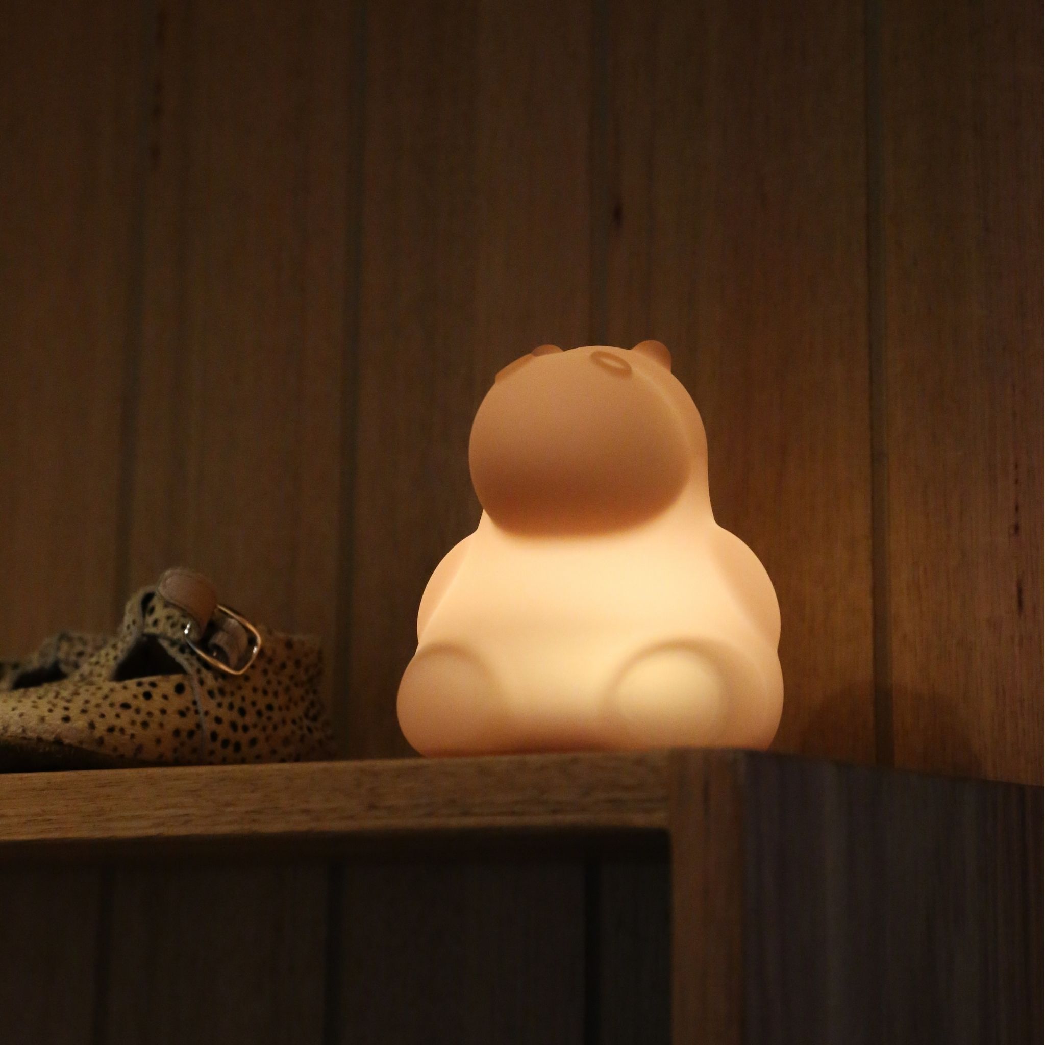 DESIGNSTUFF Little Hippo Kids Night Lamp - Handmade Clay Nightlight for Nursery, Bedroom & Kids Room | Cute Animal-Shaped Night Light for Sleep, Comfort & Decor