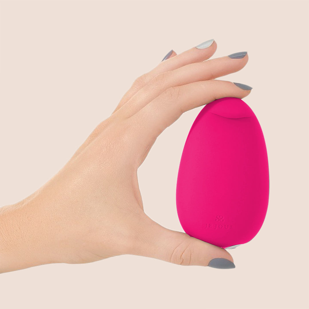 Je Joue Mimi Soft Palm Vibe - Ultra Soft Silicone Clitoral Stimulator for Women, Rechargeable Mini Vibrator - Perfect for Solo Play & Couples Intimacy