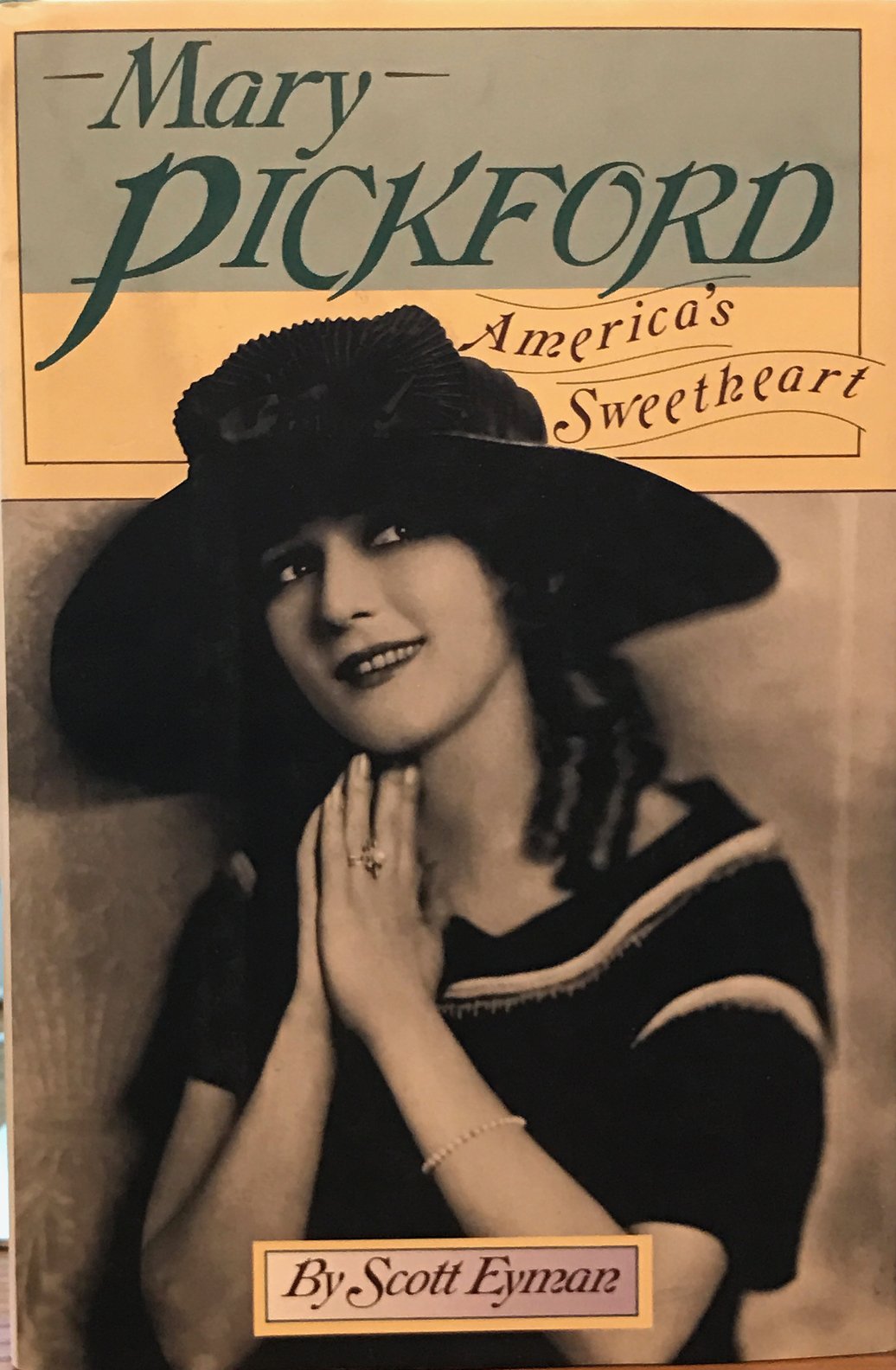 Mary Pickford: America's Sweetheart - Biography of the Iconic Silent Film Star | Perfect for Classic Movie Lovers & Film History Enthusiasts