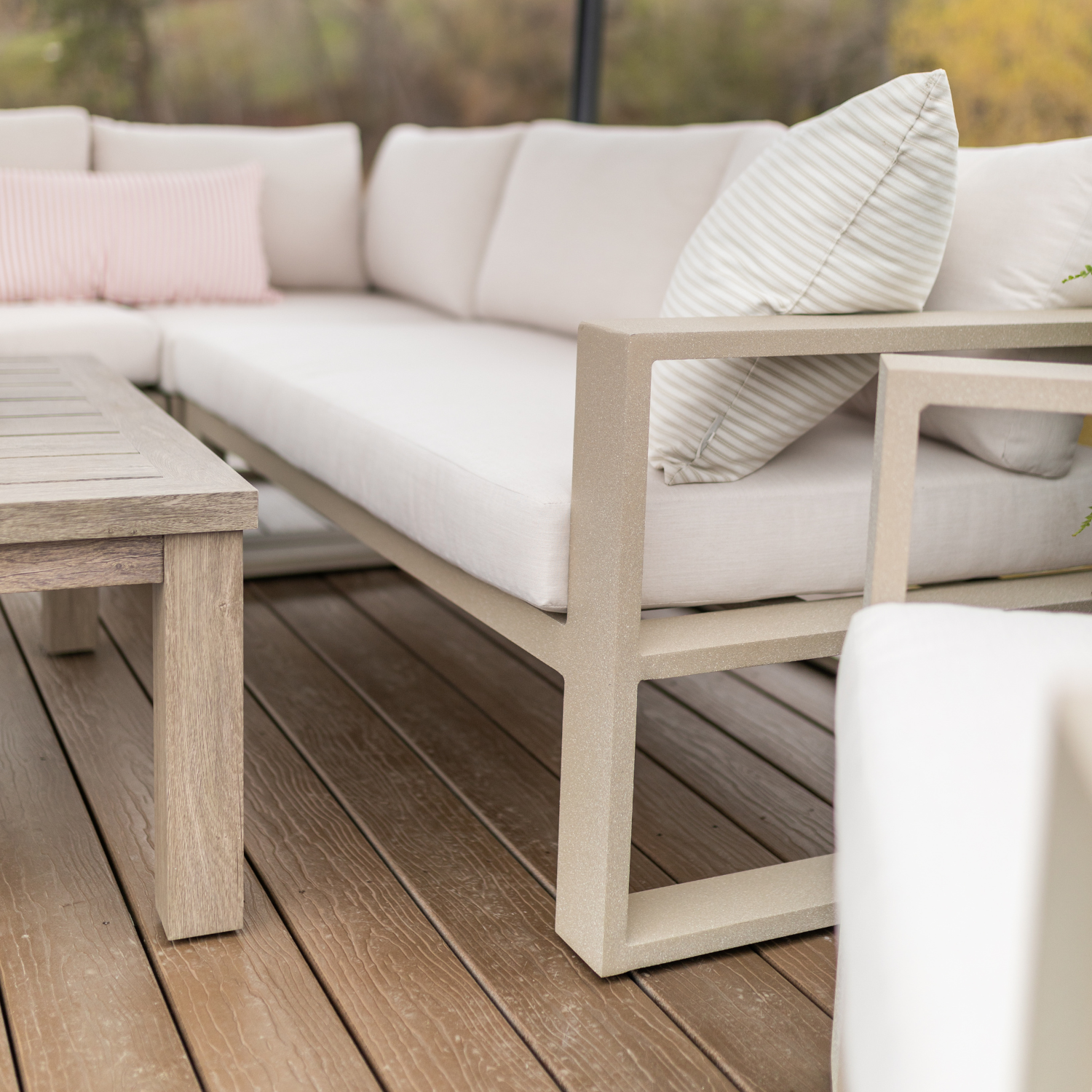 Modern Quantum Sectional Sofa Set - Comfortable L-Shaped Couch with Reversible Chaise for Living Room, Family Room & Home Theater - Soft Fabric Upholstery & Sturdy Wooden Frame