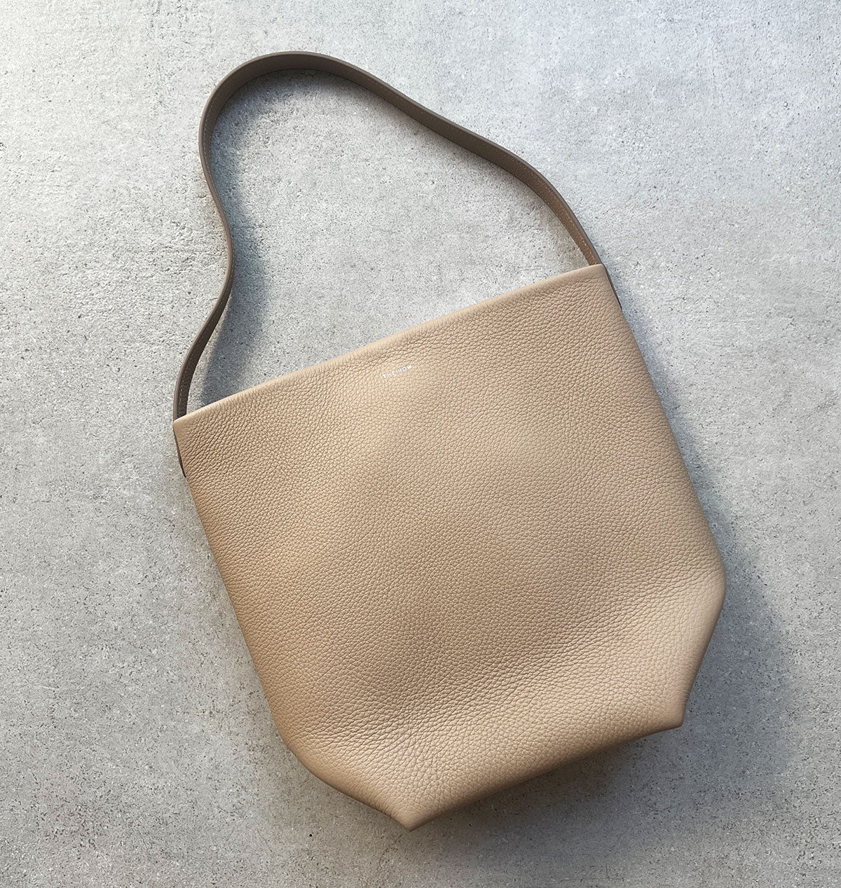 Park Tote N/S Medium Grained Leather Handbag in Dark Taupe - Perfect for Work, Travel & Everyday Use