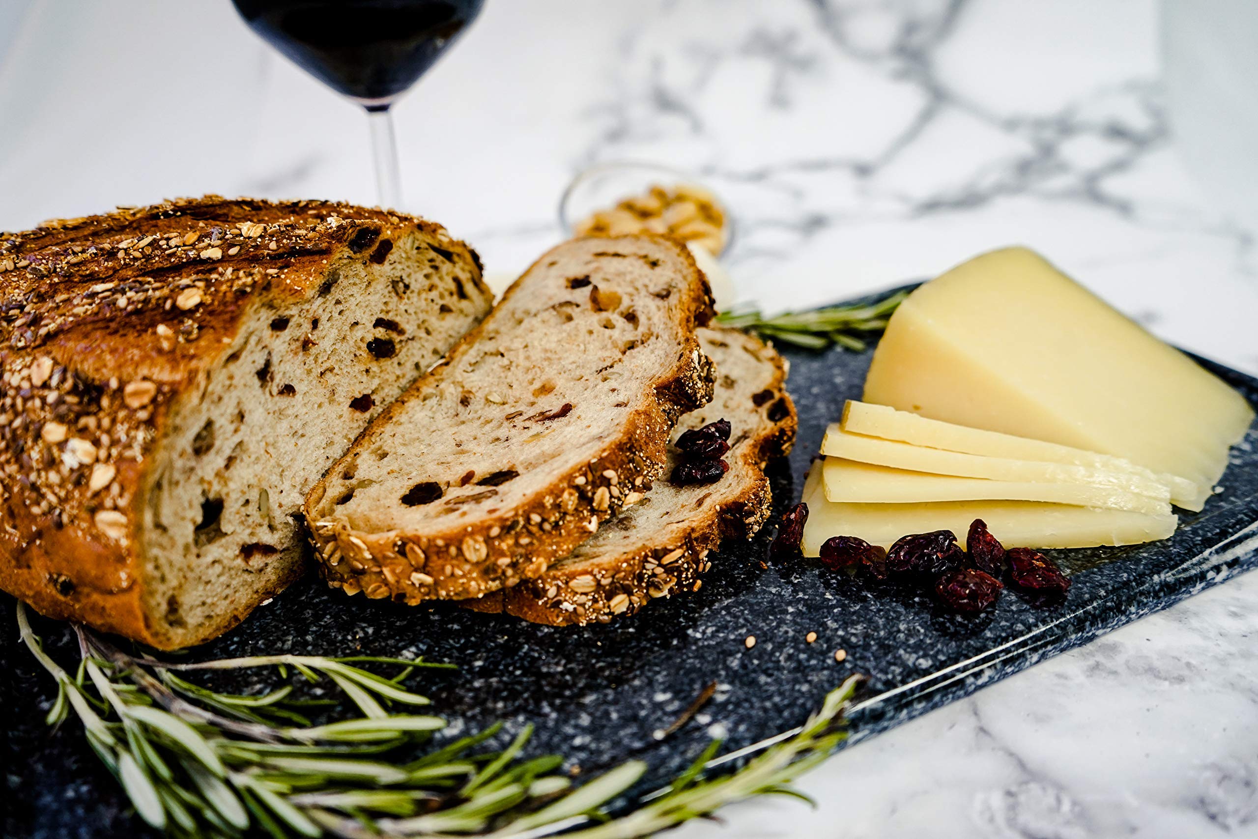 Premium Manchego Cheese - Aged 12 Months - 8 oz (227g) - Authentic Spanish Sheep Milk Cheese - Perfect for Charcuterie Boards, Tapas & Gourmet Recipes
