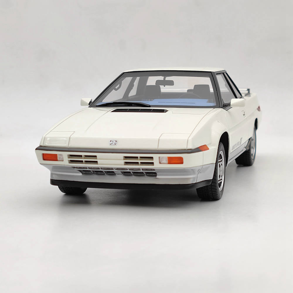 1/18 Scale Subaru XT Turbo 4WD 1985 White Resin Model Car - DNA Collectibles DNA000082 - Perfect for Car Enthusiasts, Collectors & Display Shelves