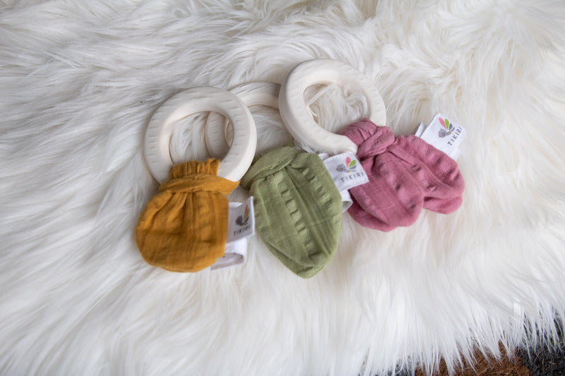 Tikiri Natural Rubber Teether & Crinkle Toy for Babies - Mustard Muslin Tie - Soothing Teething Relief & Sensory Play for Infants