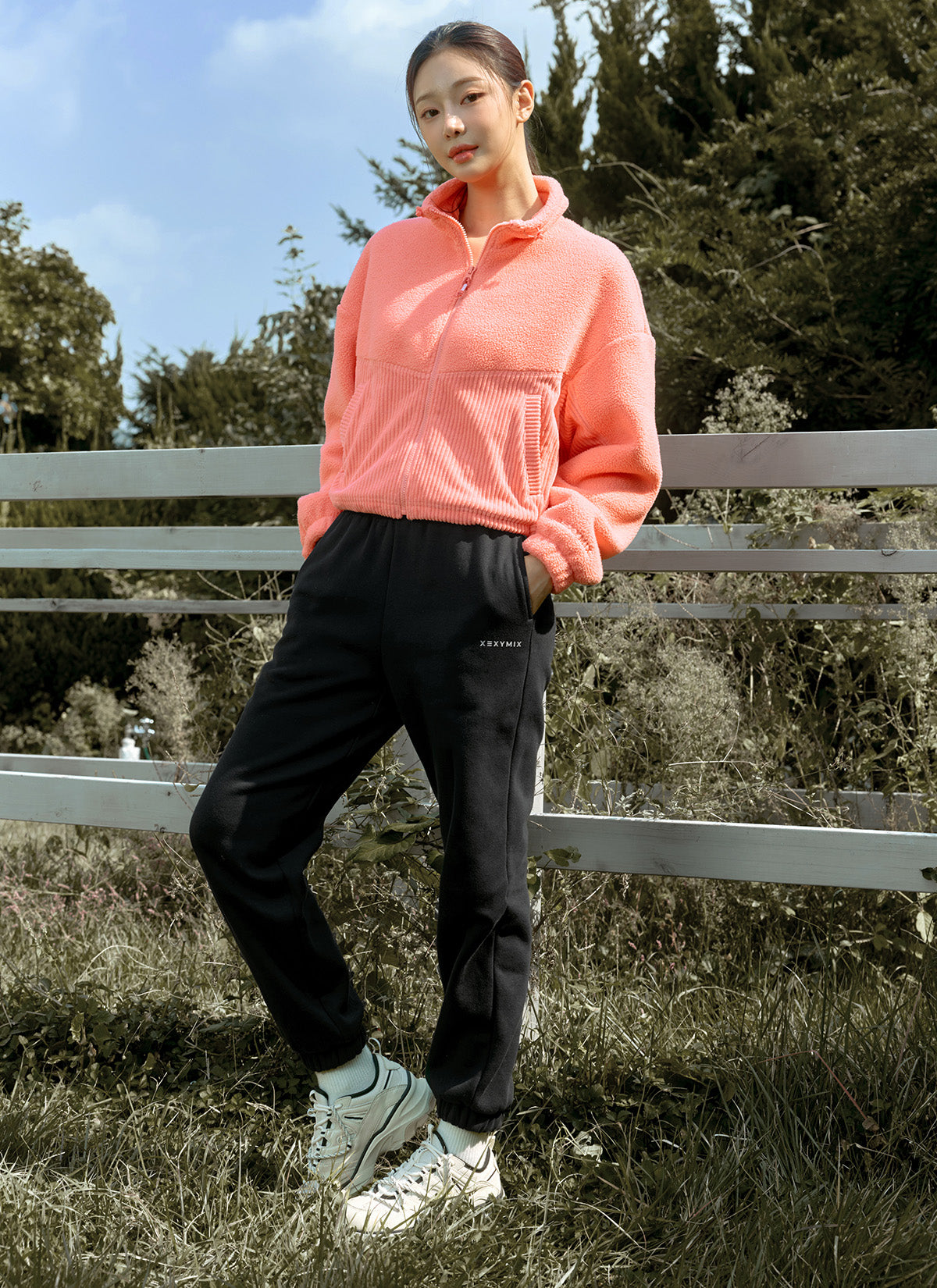 Stylish Corduroy & Fleece Zip Up Jacket for Men & Women | Warm Winter Outerwear for Casual Outings & Outdoor Activities