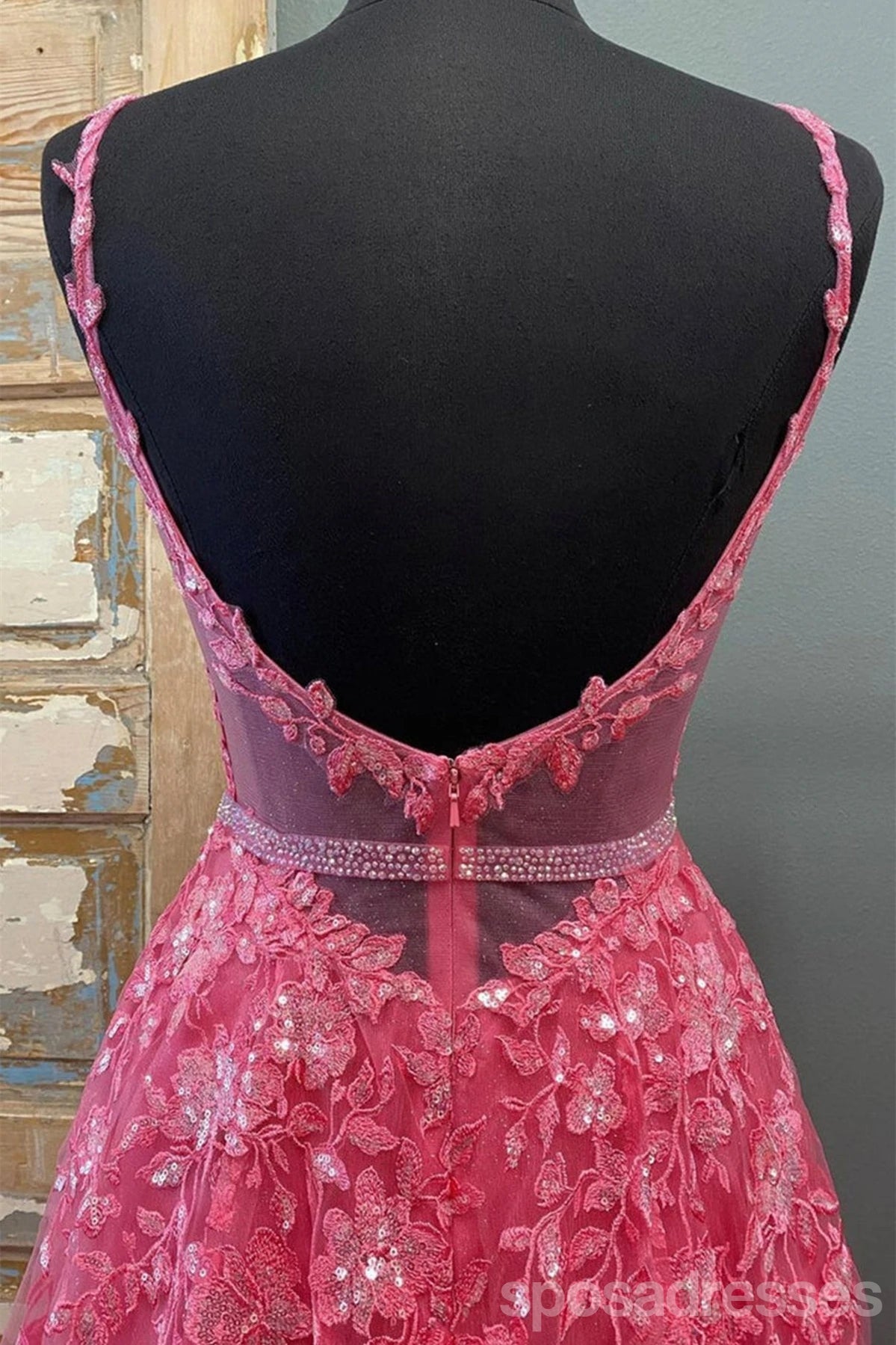 Elegant Hot Pink A-Line Spaghetti Strap V-Neck Long Prom Dress for Women - Perfect for Homecoming, Formal Events & Evening Parties