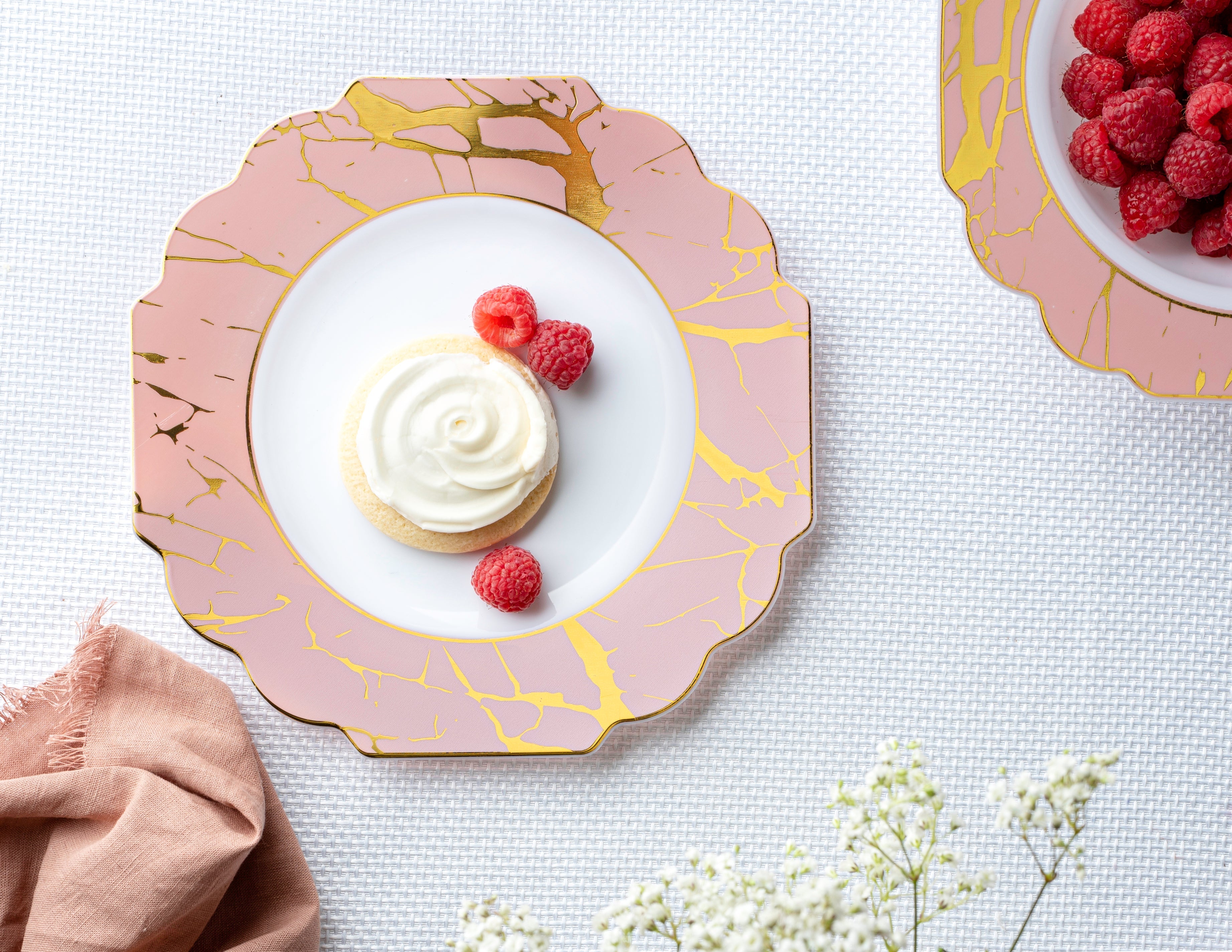 10-Pack Pink and Gold Marble Plastic Plates - Elegant Disposable Dinnerware for Parties, Weddings & Special Events