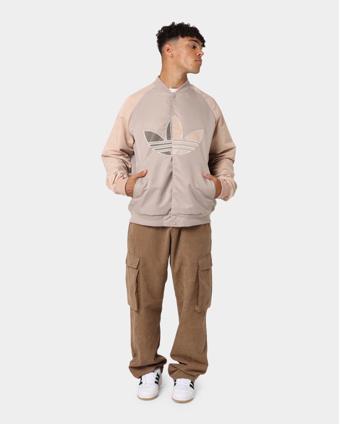 Adidas CLGT Jacket for Men & Women - Ash Pearl/Vapour Grey - Lightweight Windbreaker for Running, Hiking & Outdoor Activities