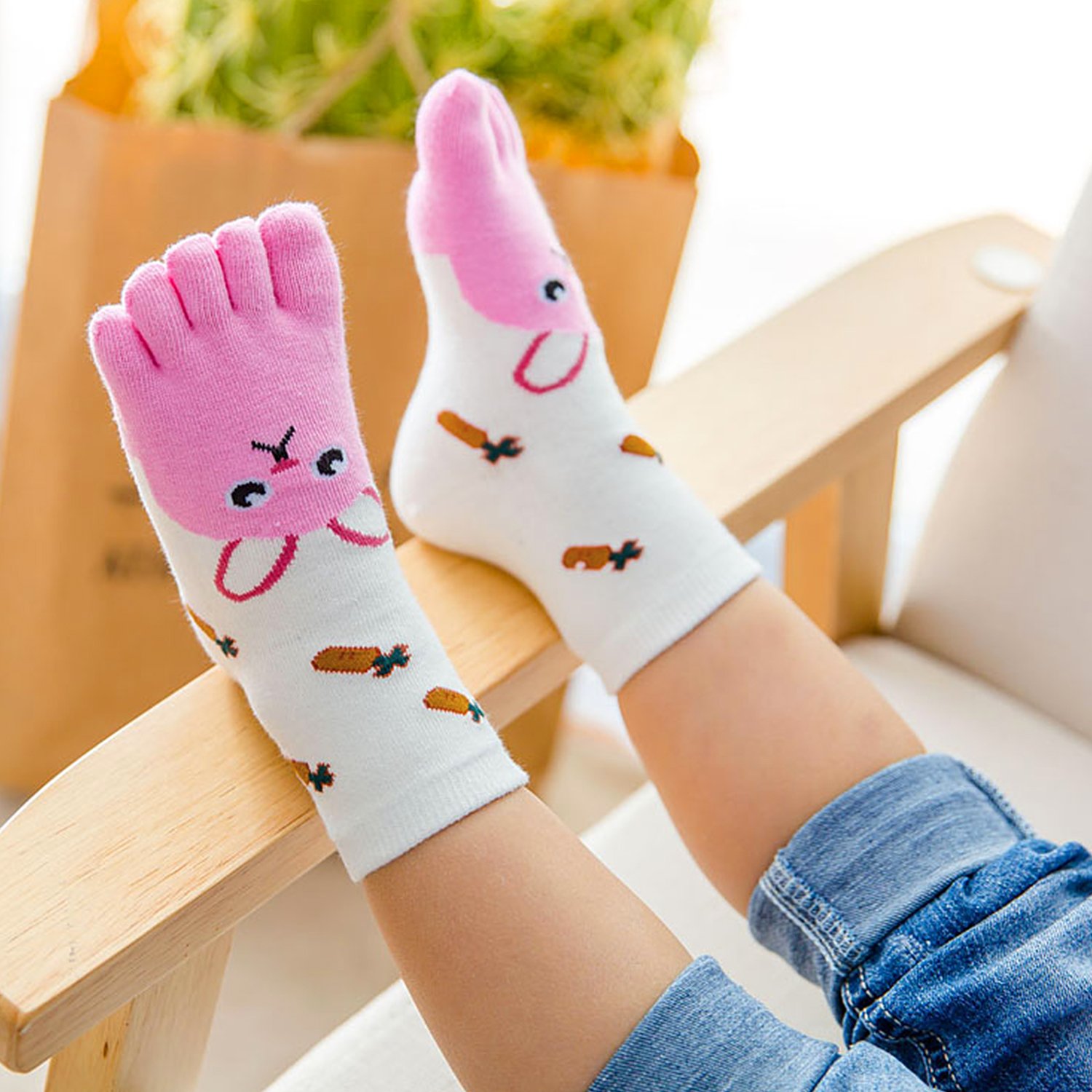 **Cotton Kids Toe Socks 4-Pack - Breathable Five Finger Socks for Boys & Girls (3-12 Years) - Cute Animal Print Novelty Socks for School, Sports & Playtime**