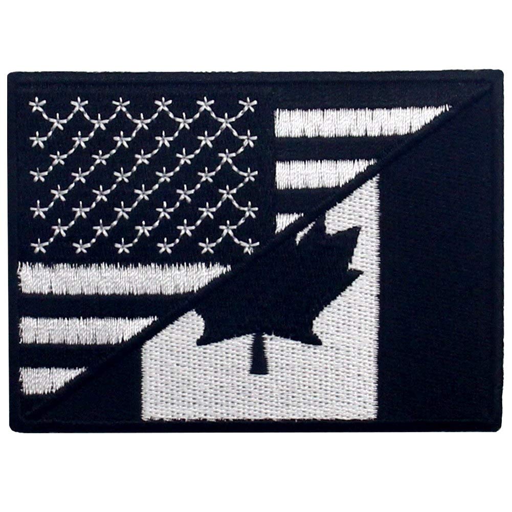 USA American Flag Patch Embroidered Applique - Iron On or Sew On Emblem for Jackets, Bags & Hats - White & Black Patriotic Decoration for Veterans Day, Independence Day & Military Events