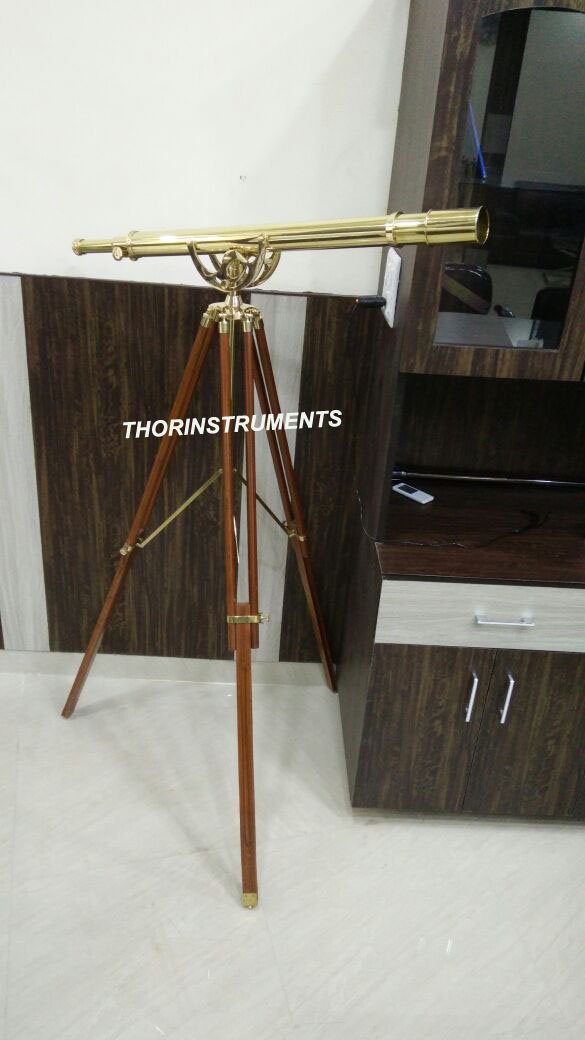 Vintage Solid Brass Nautical Marine Telescope - Single Barrel with Wooden Stand - Antique Nautical Decor for Home, Office, or Boat - Perfect Gift for Navy Enthusiasts & Vintage Collectors (Use for Home Decoration, Nautical Themed Parties, or as a Unique Collector's Item)